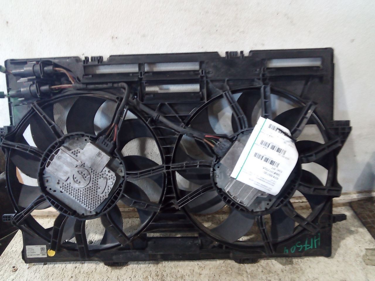 Radiator Fan Motor Fits 12-18 AUDI A6 3913987