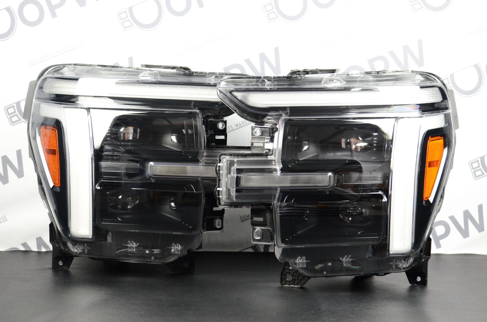 Perfect Genuine 2024-2026 Ford F150 Platinum LED Black Headlight Set Pair OEM Perfect Genuine 2024-2026 Ford F150 Platinum LED Black Headlight Set Pair OEM