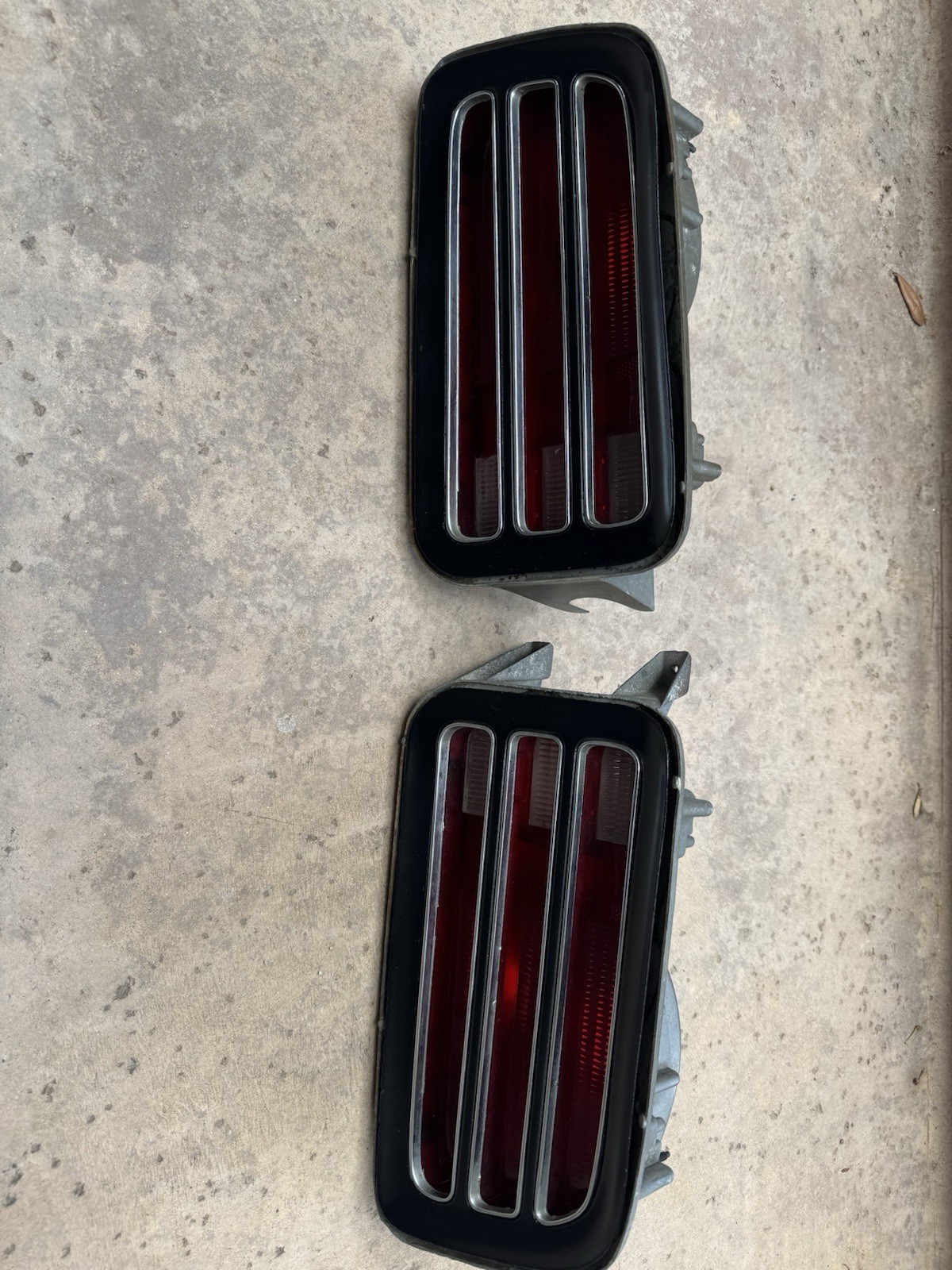 Mopar 1970 Plymouth Cuda Barracuda Tail Lights Mopar 1970 Plymouth Cuda Barracuda Tail Lights