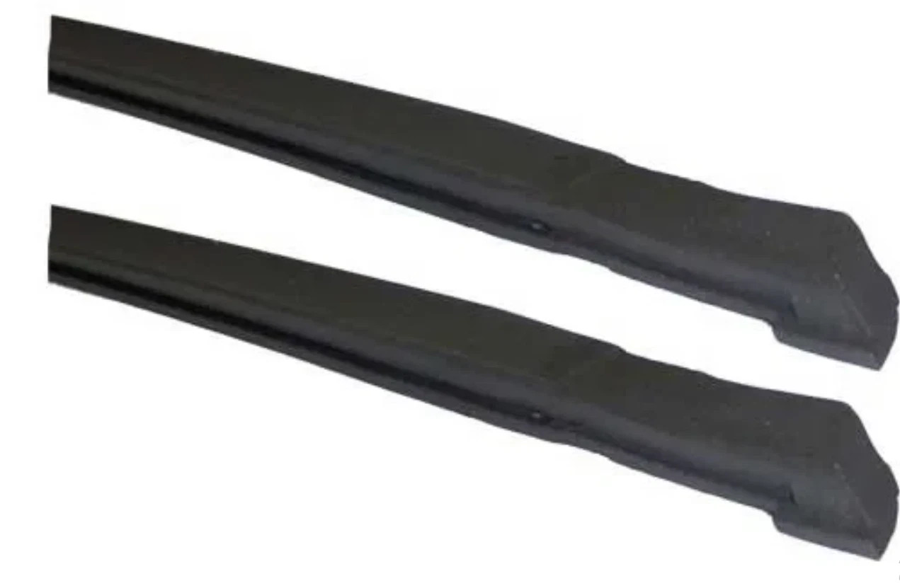 LH & RH Side T-Top Weatherstrips Fisher Body Tops Only AMD Fits Firebird J-3192 LH & RH Side T-Top Weatherstrips Fisher Body Tops Only AMD Fits Firebird J-3192