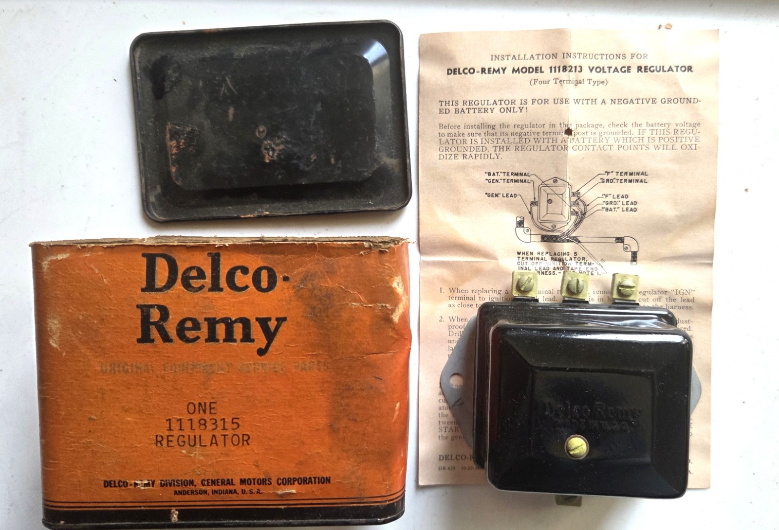 1937-1938 Buick, 1936 Olds, 1936-1938 Pontiac NOS DR Voltage Regulator # 1118315 1937-1938 Buick, 1936 Olds, 1936-1938 Pontiac NOS DR Voltage Regulator # 1118315