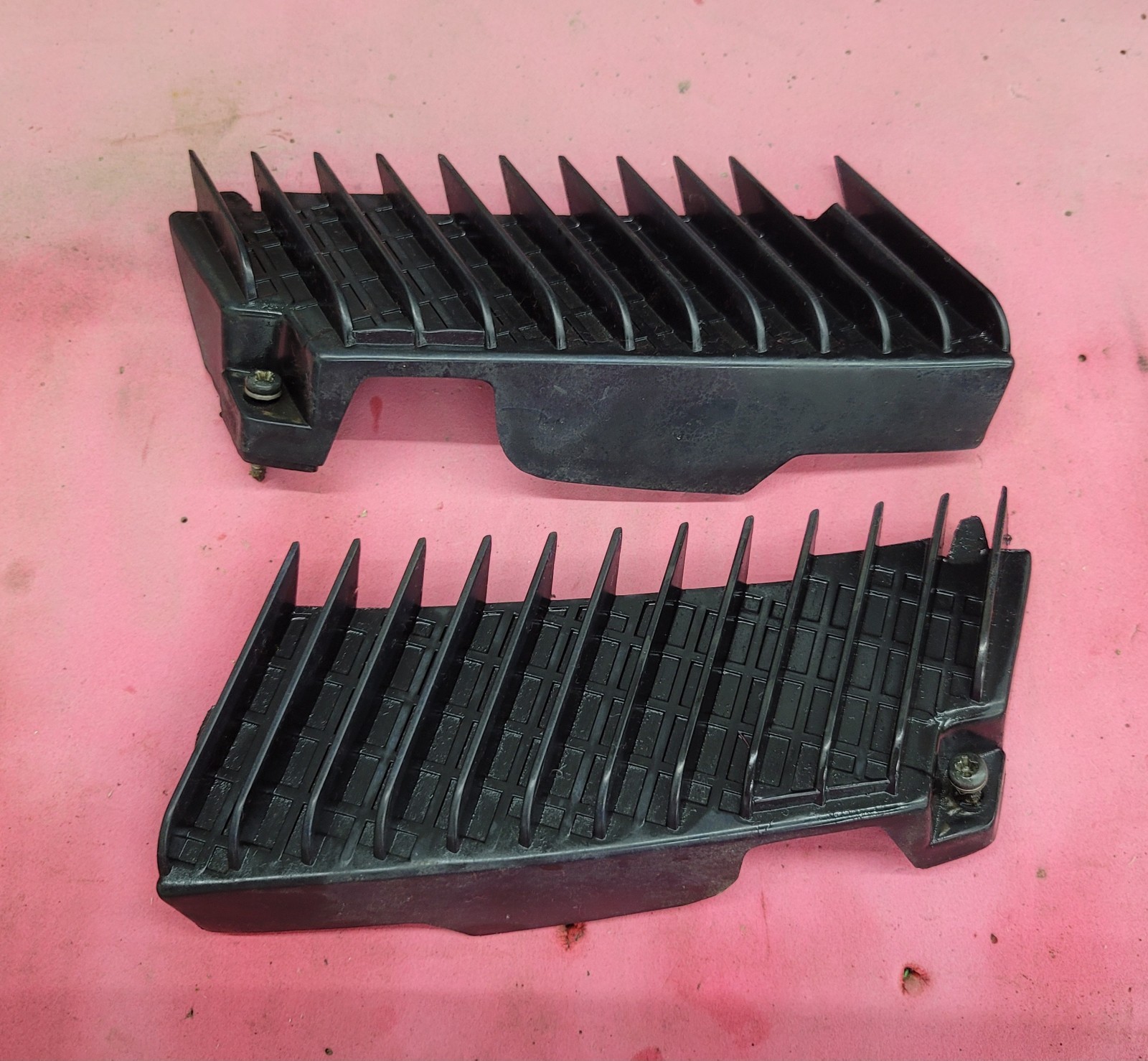 (Pair) 1988-2000 Chevrolet C/K LH & RH Sides Windshield Cowl Corners OEM (Pair) 1988-2000 Chevrolet C/K LH & RH Sides Windshield Cowl Corners OEM