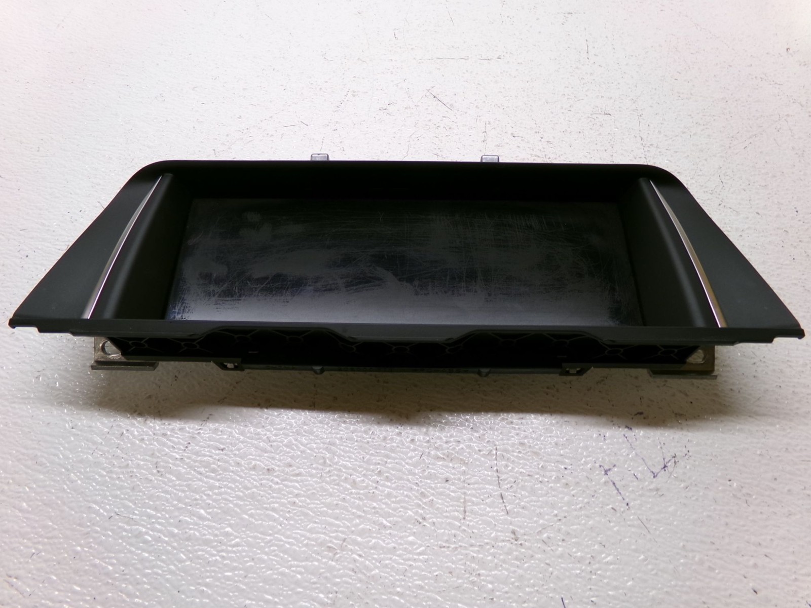 12-16 BMW 528i 535d xDrive Central Navigation Information Display Screen OEM