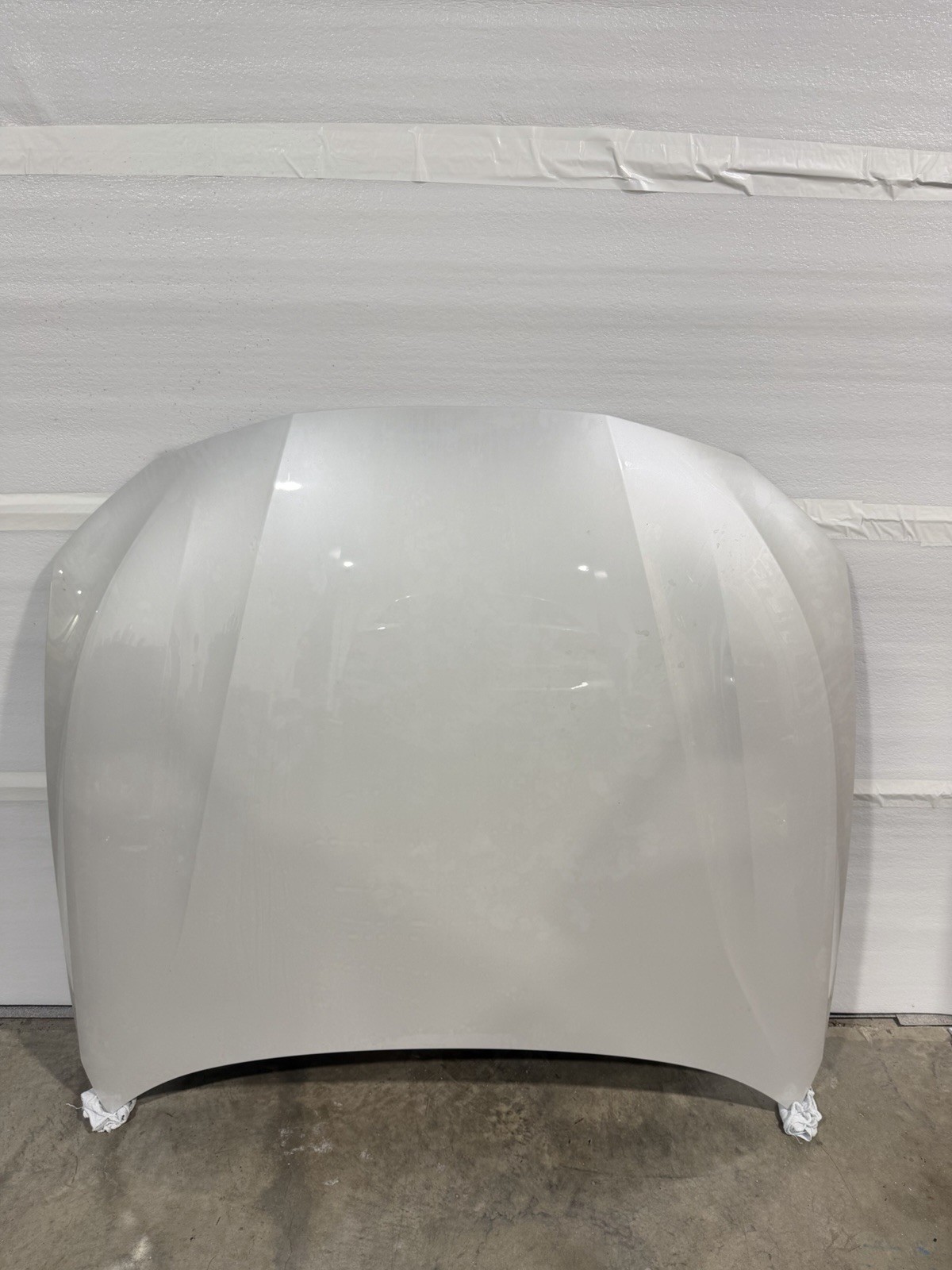 BMW M440i Ceramic Coated Mineral White Metallic Hood BMW M440i Ceramic Coated Mineral White Metallic Hood
