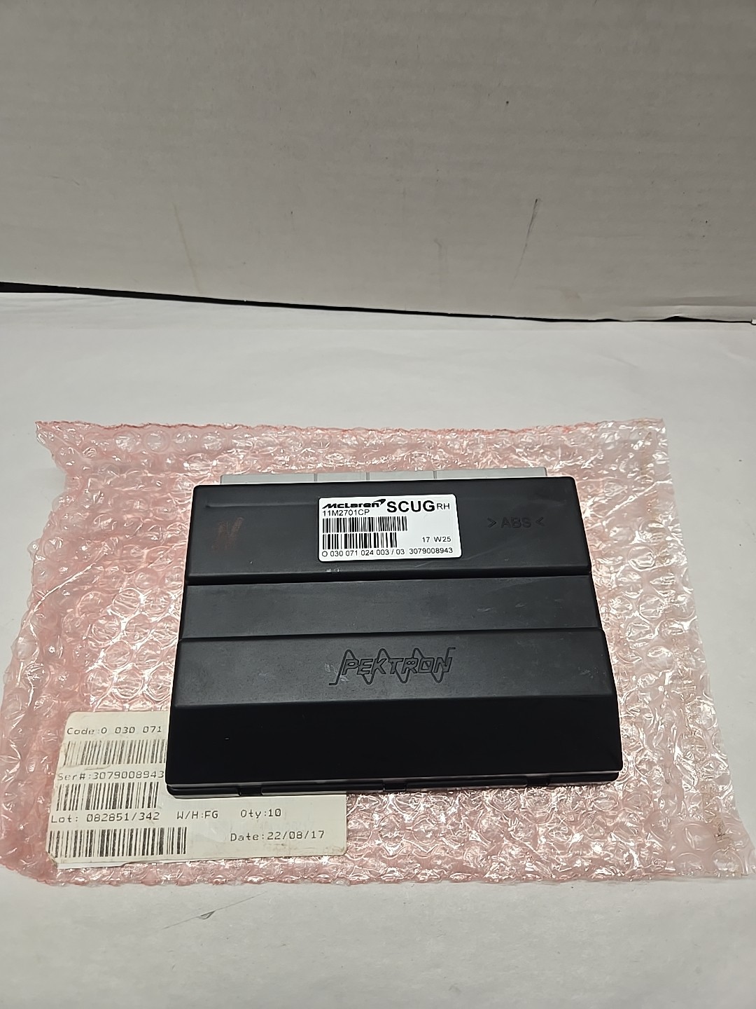 New Genuine McLaren SCUG Control Module ECU OEM Part #11M2701CP
