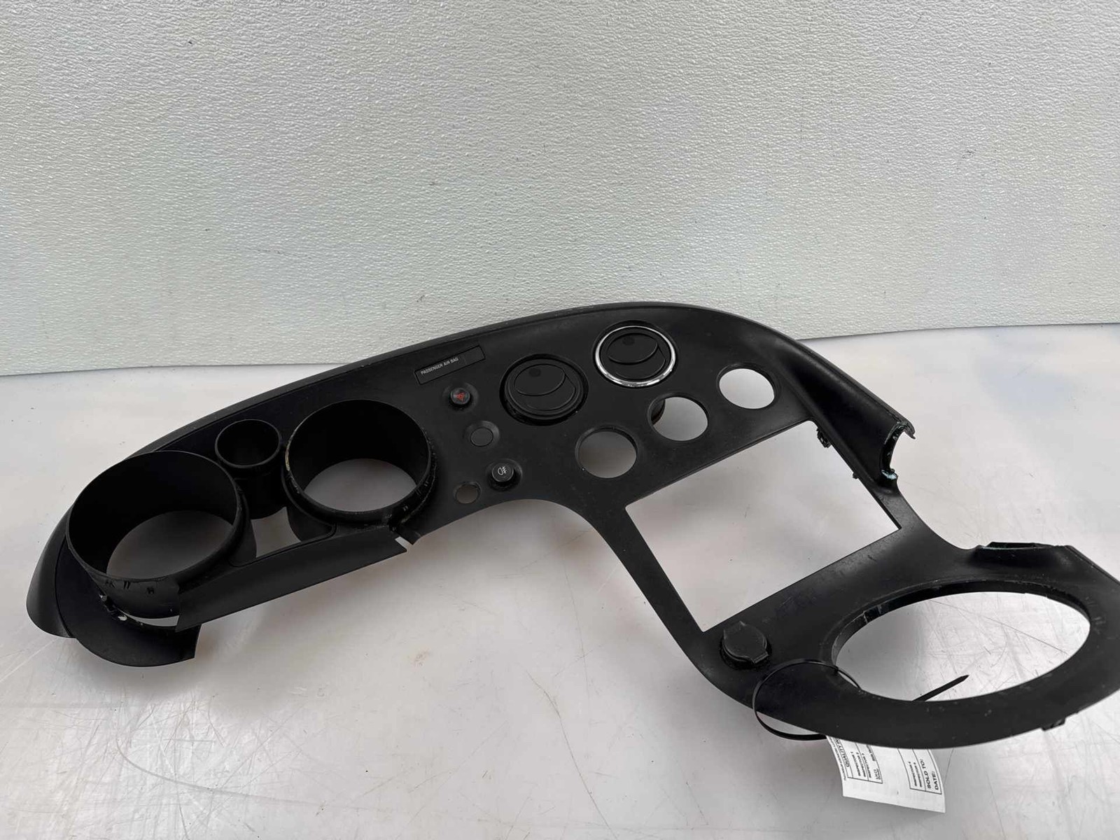 2006-2009 Pontiac Solstice Dashboard Speedometer Console Bezel Trim Cover OEM 2006-2009 Pontiac Solstice Dashboard Speedometer Console Bezel Trim Cover OEM