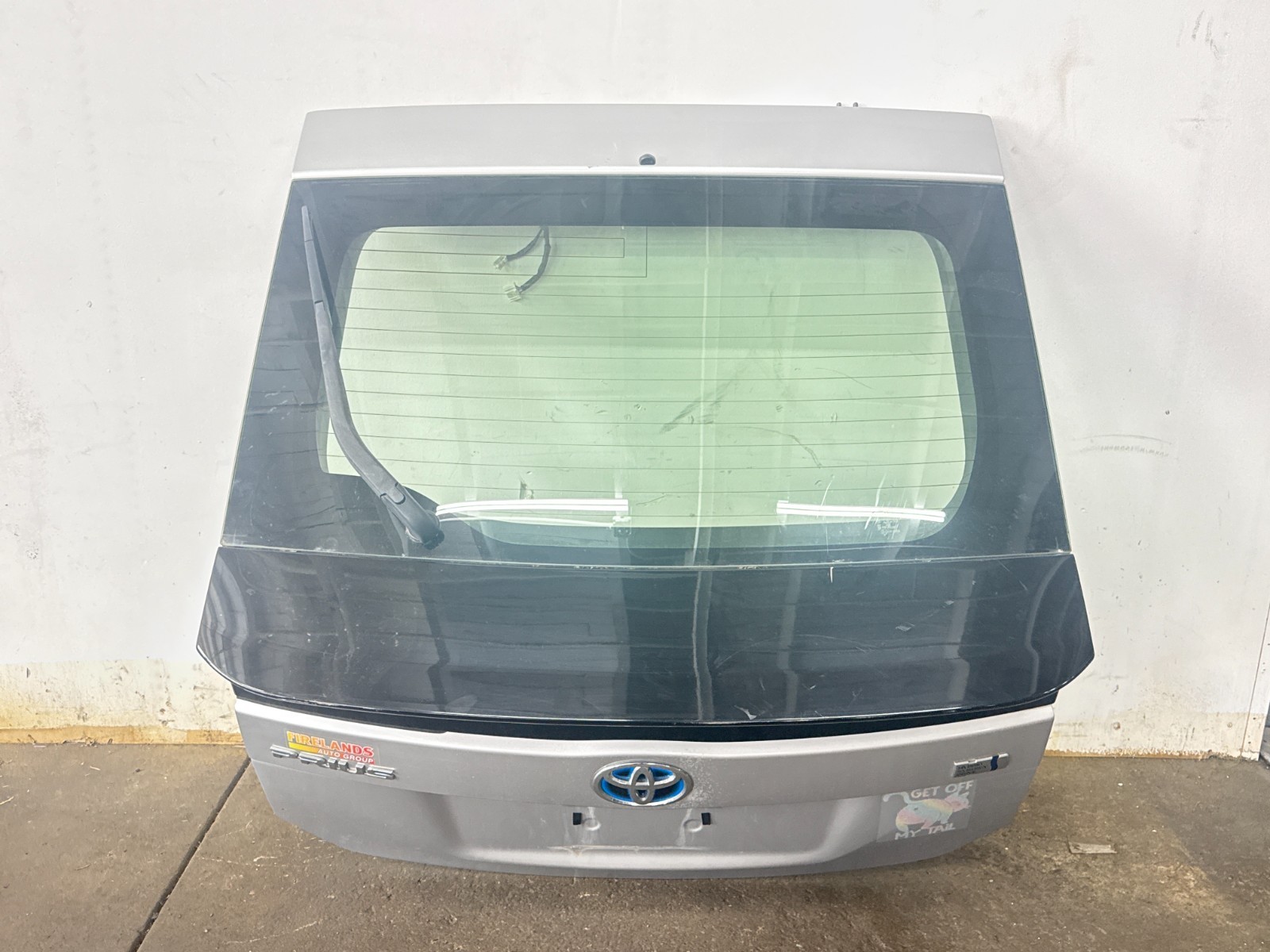 2011-2015 Toyota Prius Trunk Back Door Shell Panel 67005-47181 OEM 2011-2015 Toyota Prius Trunk Back Door Shell Panel 67005-47181 OEM