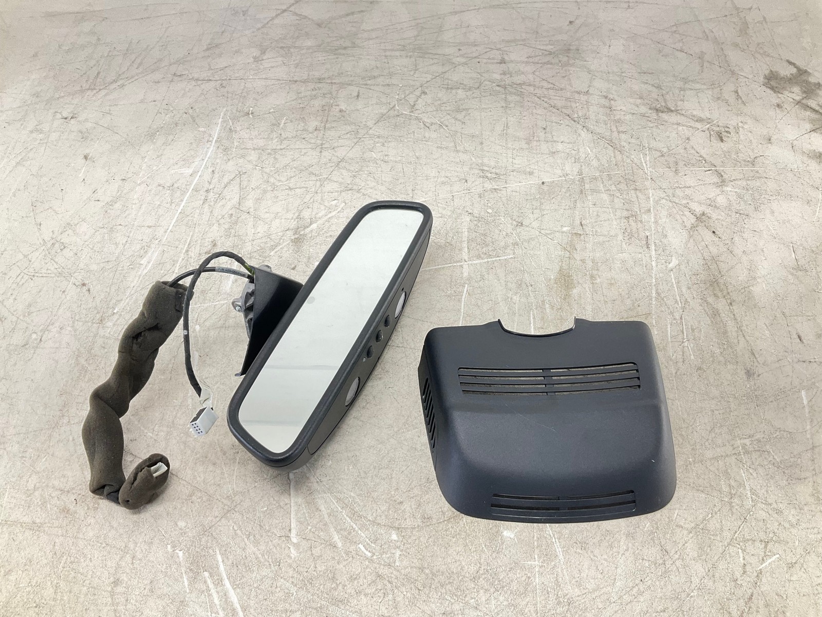 13-16 Mercedes-Benz E350 W212 Interior Rear View Mirror W/ Trim OEM CM 13-16 Mercedes-Benz E350 W212 Interior Rear View Mirror W/ Trim OEM CM