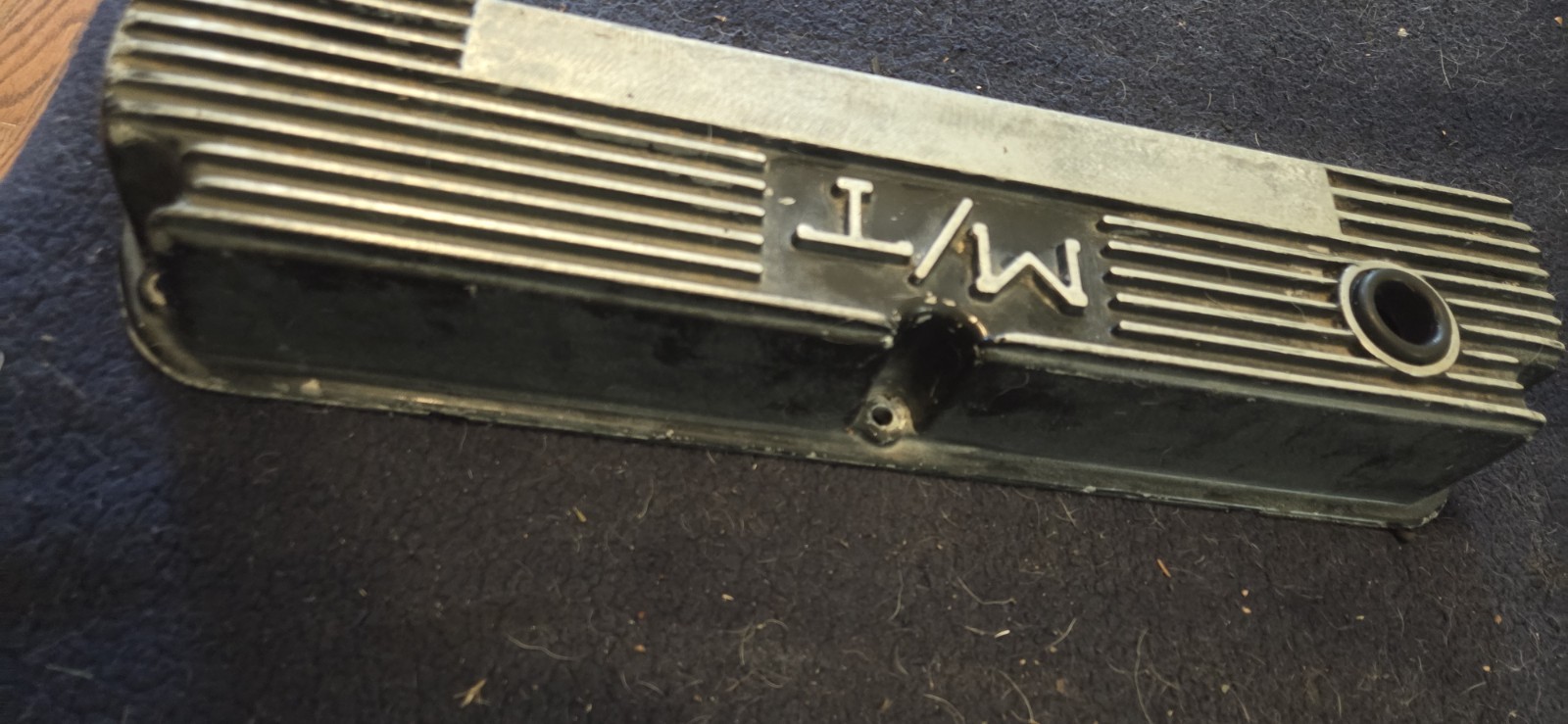 M-T Aluminum Valve Covers 289 302 351 W Vintage M-T Aluminum Valve Covers 289 302 351 W Vintage