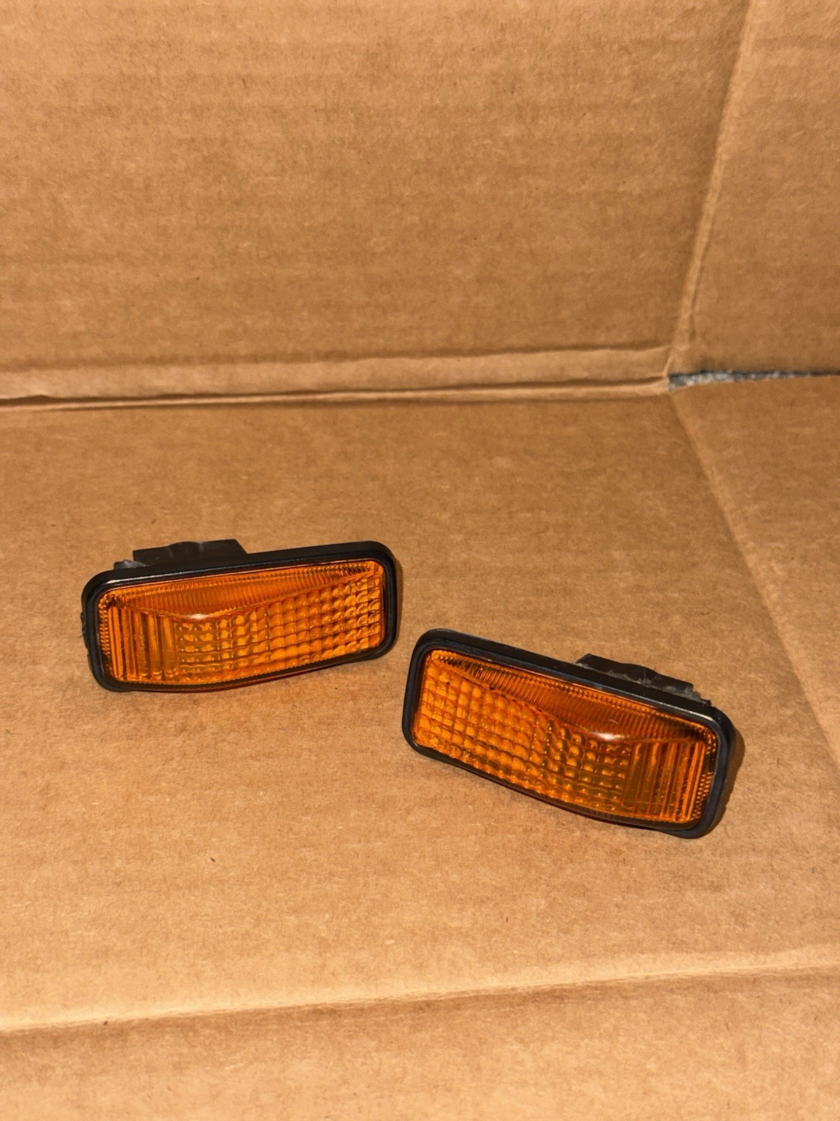 JDM Ef9 Ef8 Oem Honda Side Marker Side Marker Driver And Passenger Side Only JDM Ef9 Ef8 Oem Honda Side Marker Side Marker Driver And Passenger Side Only