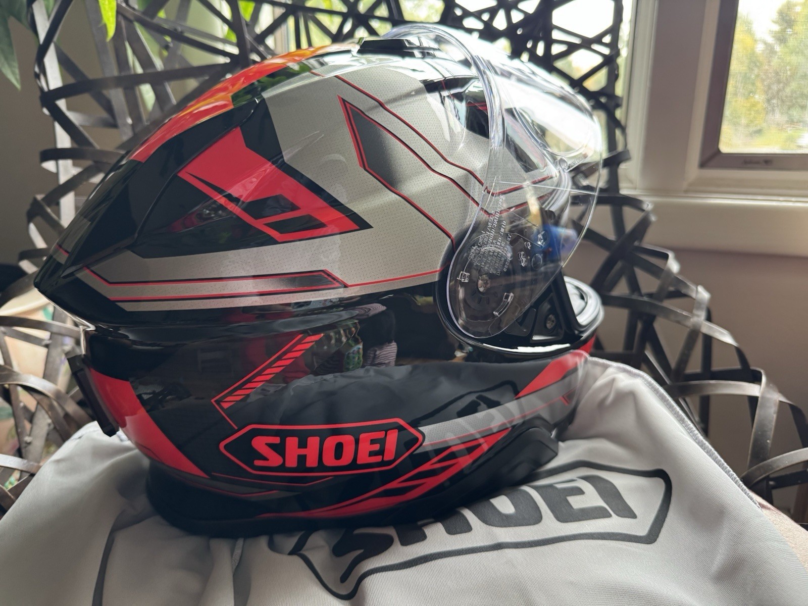 Shoei GT-Air II Aperture Full Face Helmet/OEM Box/Bag/Size XL Tc-1 Shoei GT-Air II Aperture Full Face Helmet/OEM Box/Bag/Size XL Tc-1