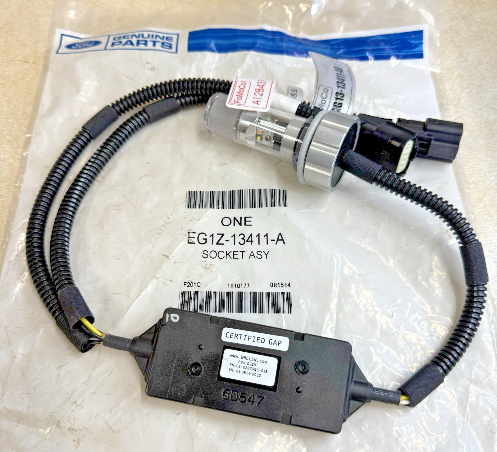 New Ford OEM Whelen Park Side Strobe Beacon Light Lamp EG1Z-13411-A Police Int