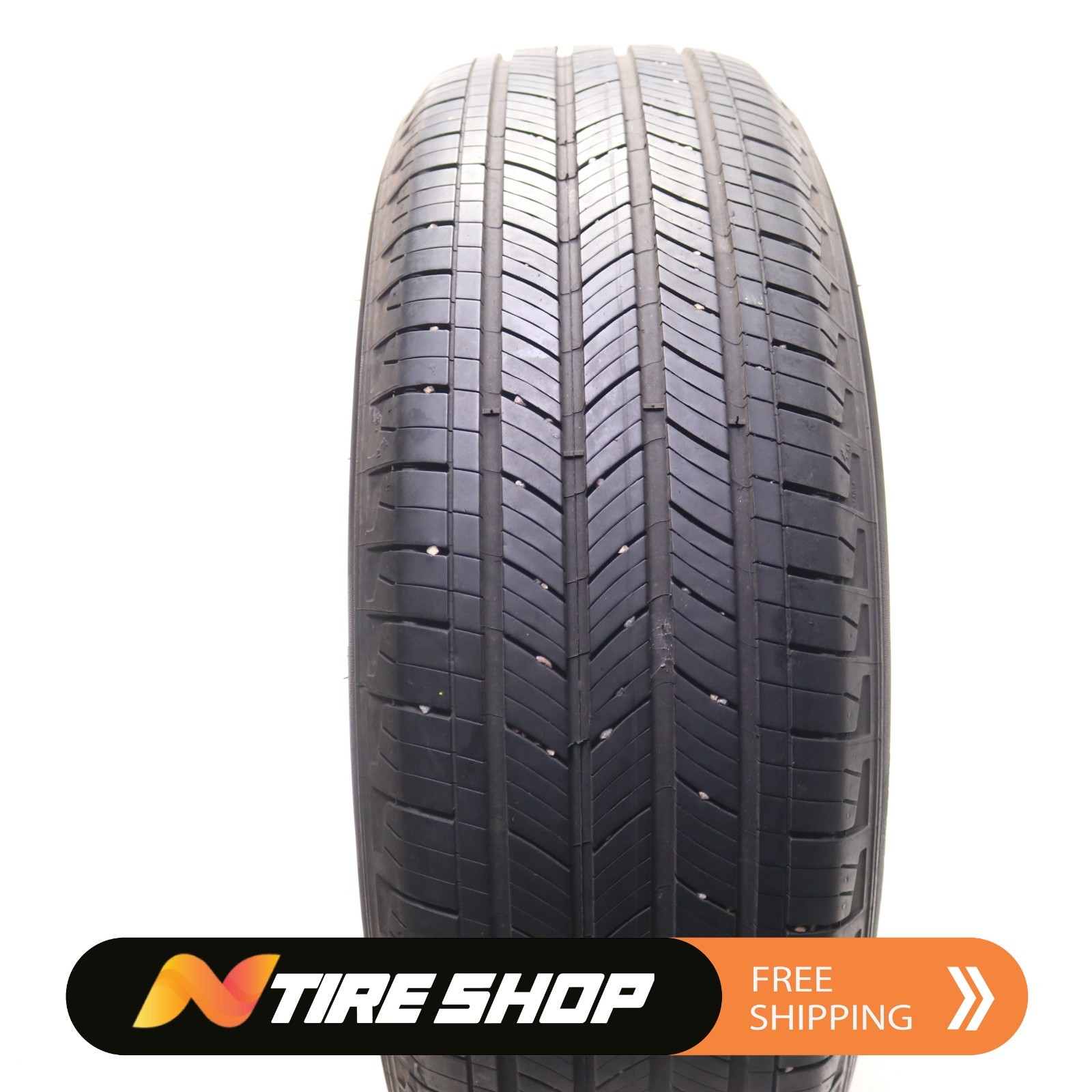 Set of 2 Used 225/65R17 Michelin Primacy A/S - 102H - 7.5-8.5/32 No Repairs Set of 2 Used 225/65R17 Michelin Primacy A/S - 102H - 7.5-8.5/32 No Repairs