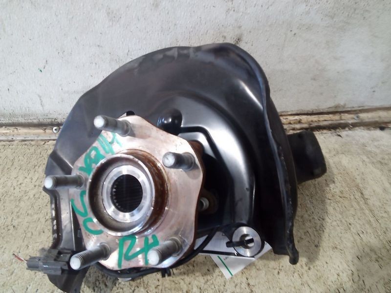 2016-2020 Nissan Rogue  Front Right Passenger Spindle Knuckle Assembly OEM