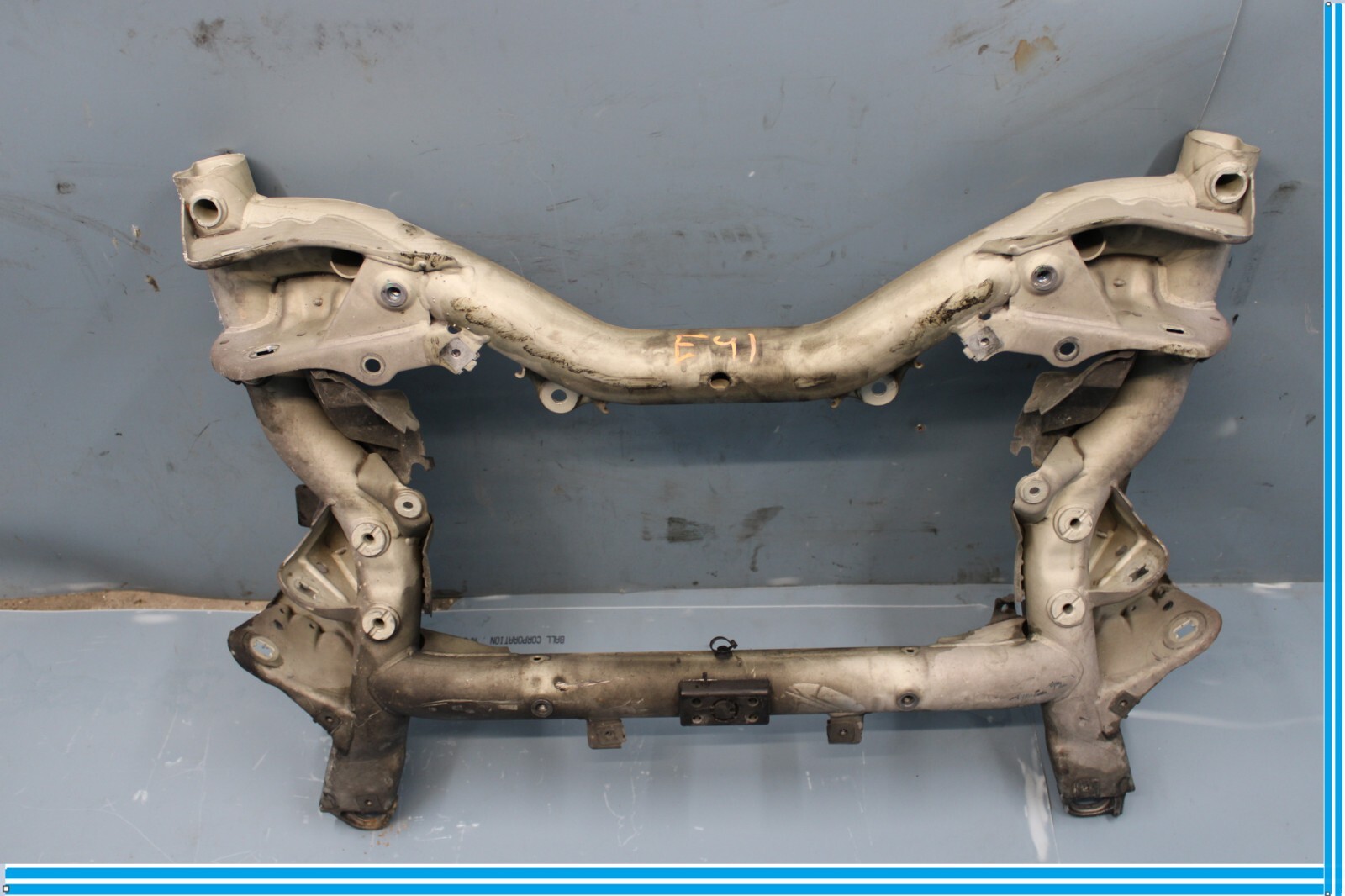 12-18 Mercedes CLS550 CLS63 AMG W218 Front Suspension Subframe Crossmember Oem