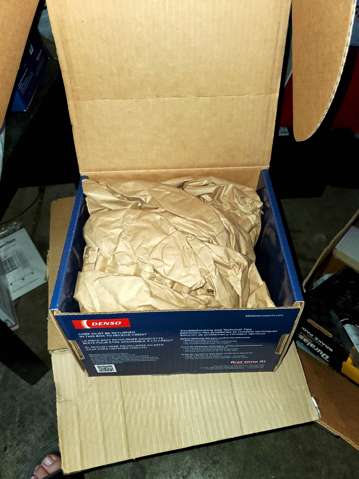 Brand New Alternator DENSO 210-1065 compatible with 2003-2007 Toyota Sequoia Brand New Alternator DENSO 210-1065 compatible with 2003-2007 Toyota Sequoia