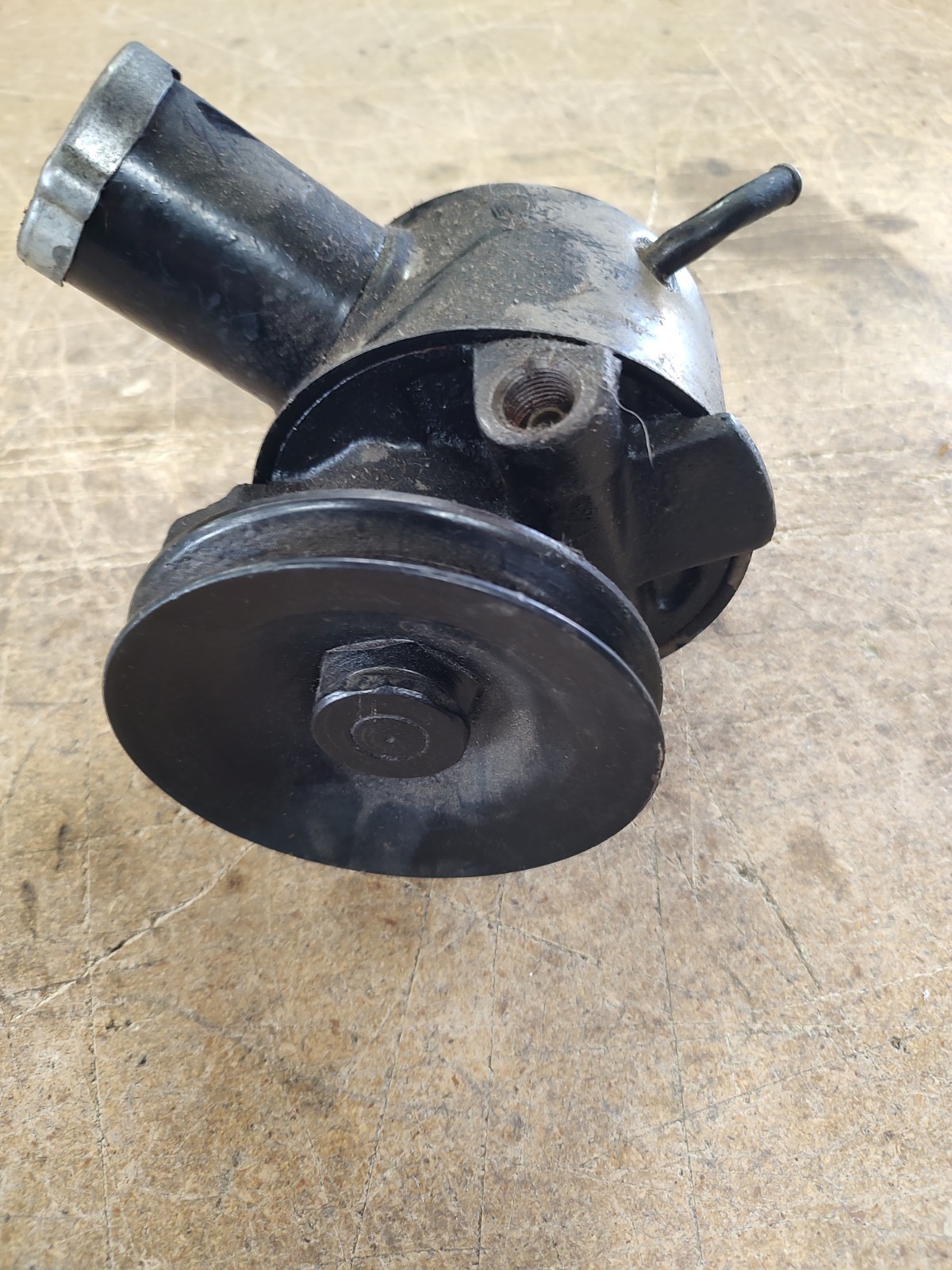 1967 67 Plymouth Belvedere 383 Power Steering Pump Mopar GTX Charger OEM BB TRW 1967 67 Plymouth Belvedere 383 Power Steering Pump Mopar GTX Charger OEM BB TRW