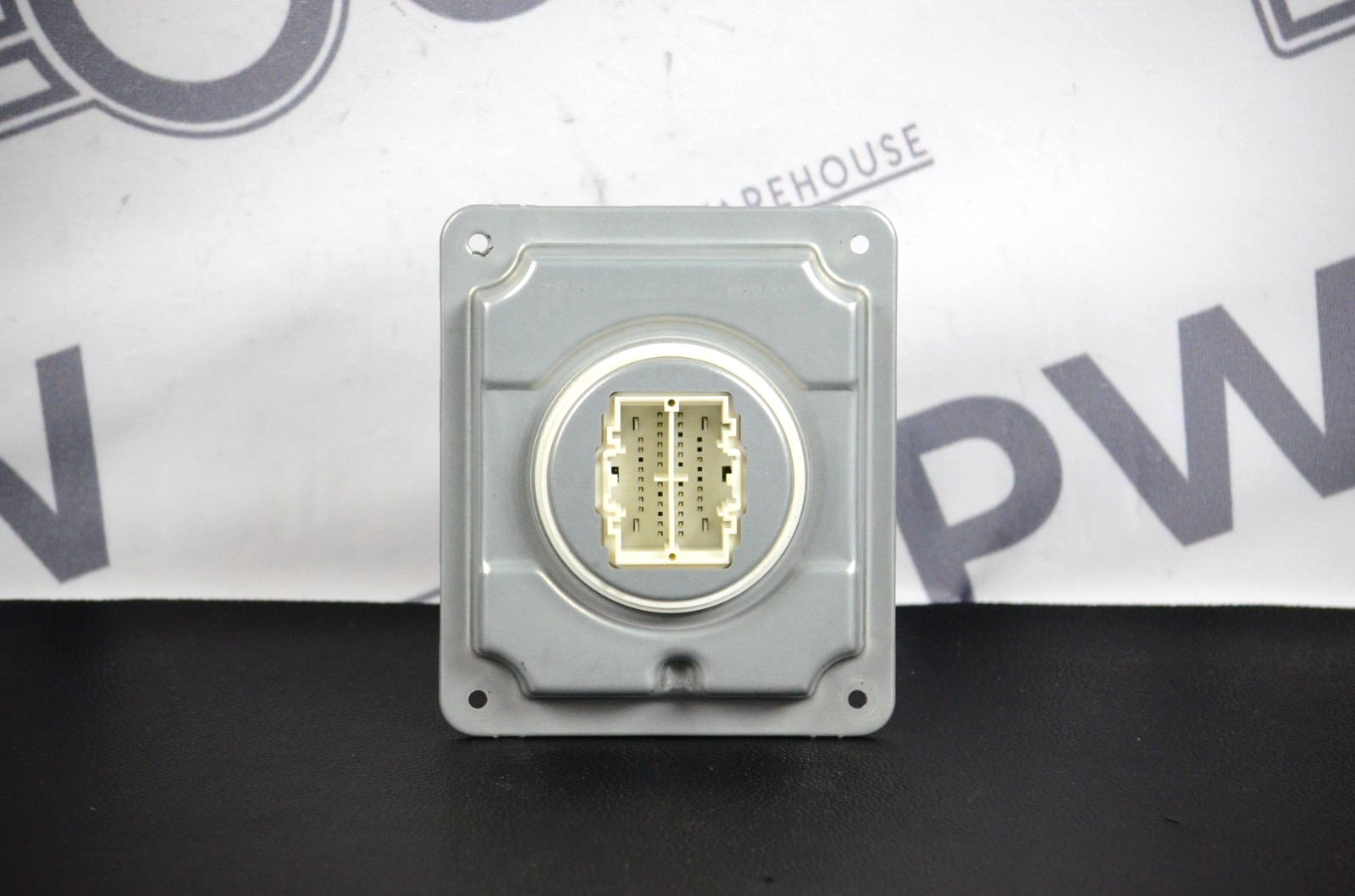 2024-2026 Ford F-150 F-250 F-350 LED Projector Headlight Control Module OEM 2024-2026 Ford F-150 F-250 F-350 LED Projector Headlight Control Module OEM