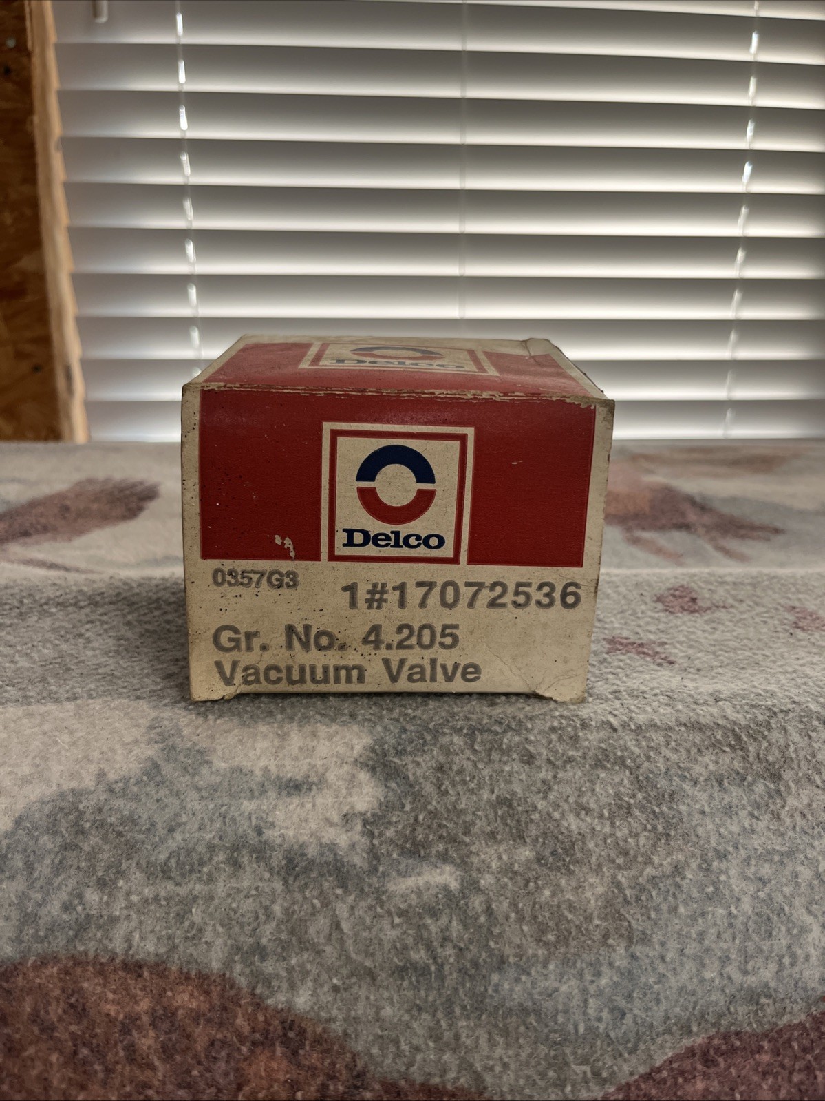 NOS GENERAL MOTORS Vacuum Valve, Gr. No. 4.205, 1# 17072536 NOS GENERAL MOTORS Vacuum Valve, Gr. No. 4.205, 1# 17072536