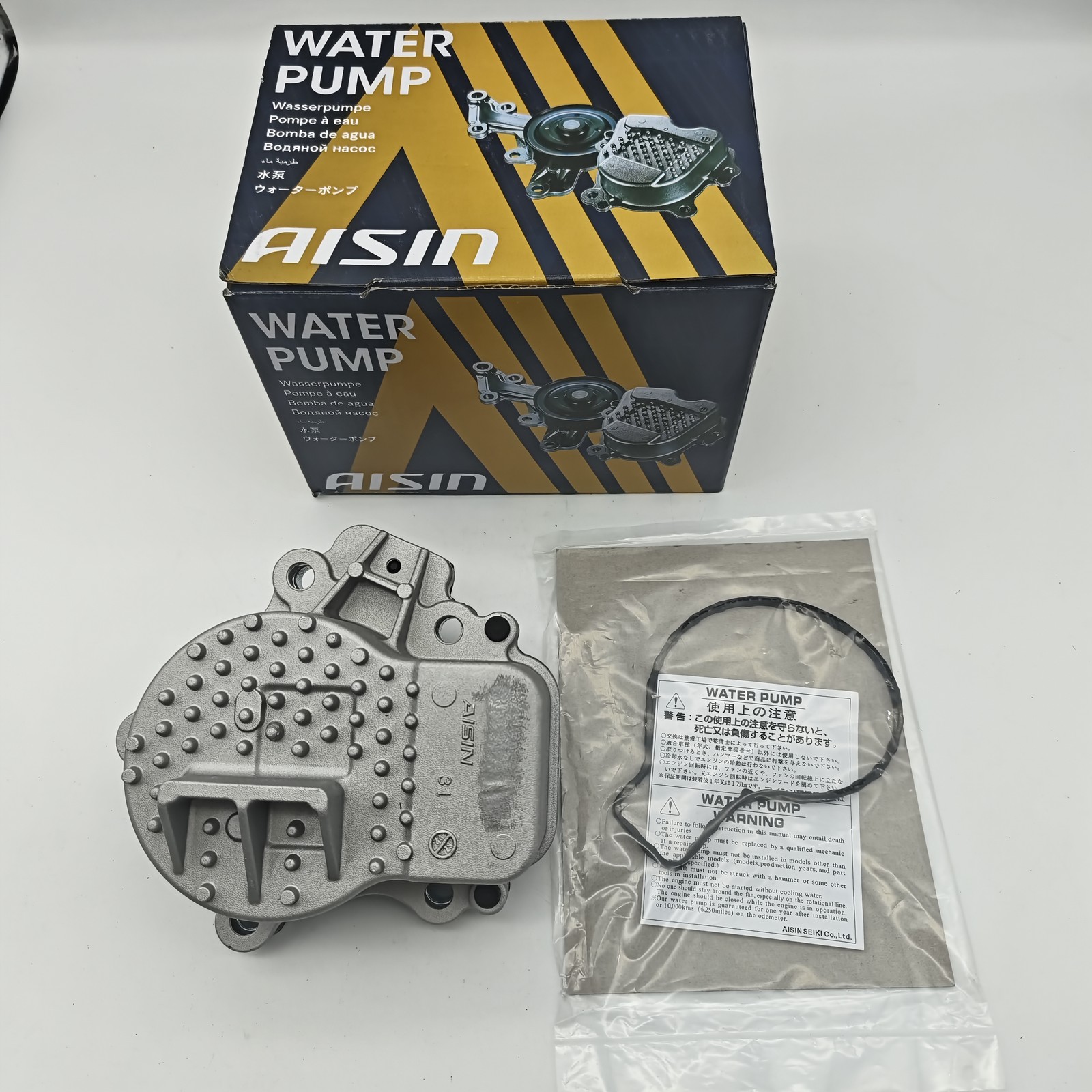 AISIN Water Pump WPT-190 WPT190 ZVW30/ZVW35 161A0-29015 Prius OEM AISIN Water Pump WPT-190 WPT190 ZVW30/ZVW35 161A0-29015 Prius OEM