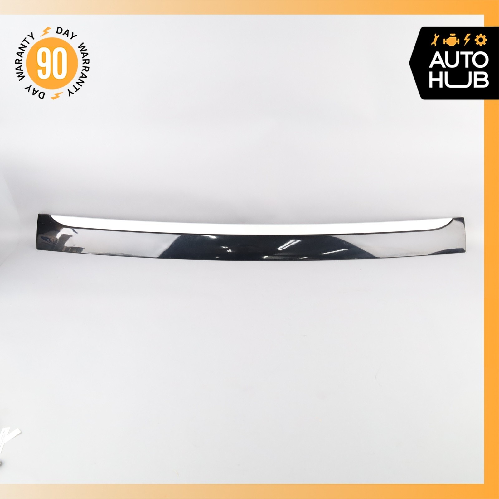 03-06 Porsche Cayenne 955 Turbo Trunk Lid Tailgate Hatch Handle OEM 03-06 Porsche Cayenne 955 Turbo Trunk Lid Tailgate Hatch Handle OEM