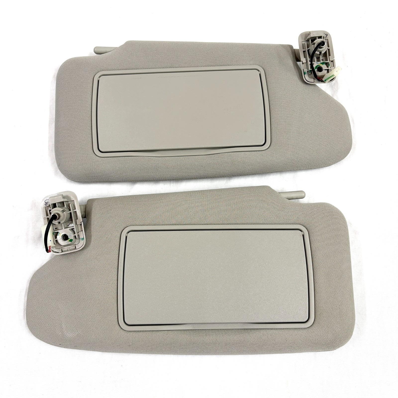 2008-2013 Nissan Altima COUPE Sun Visors 2-Door Pair OEM Gray Lighted Mirrors 2008-2013 Nissan Altima COUPE Sun Visors 2-Door Pair OEM Gray Lighted Mirrors