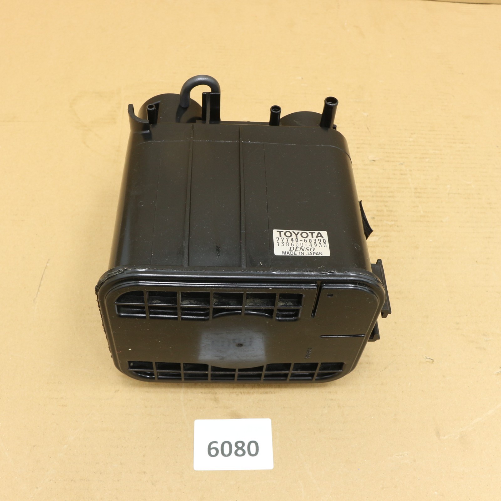 Lexus LX470 Toyota Land Cruiser 98-02 OEM Vapor Charcoal Canister 77740-60390