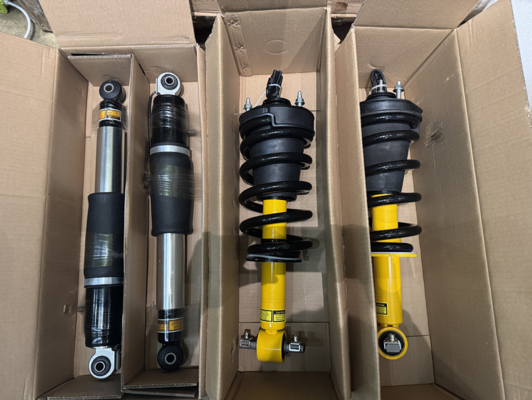4X Front Rear Shock Strut Magnetic For GMC Yukon Denali Escalade Tahoe Suburban