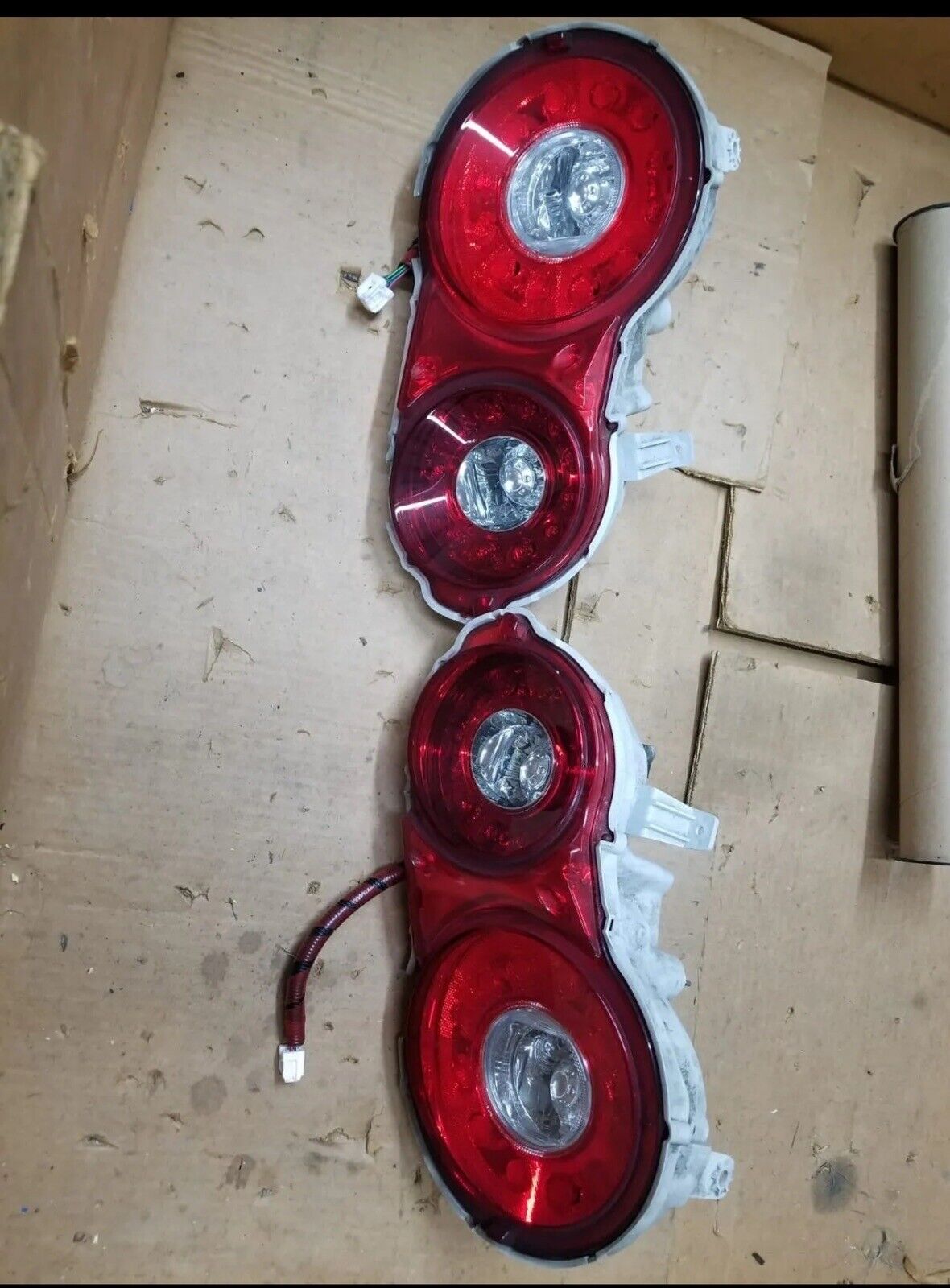 2009-2014 Nissan GT-R GTR R35 OEM Tail Light Set Left and Right