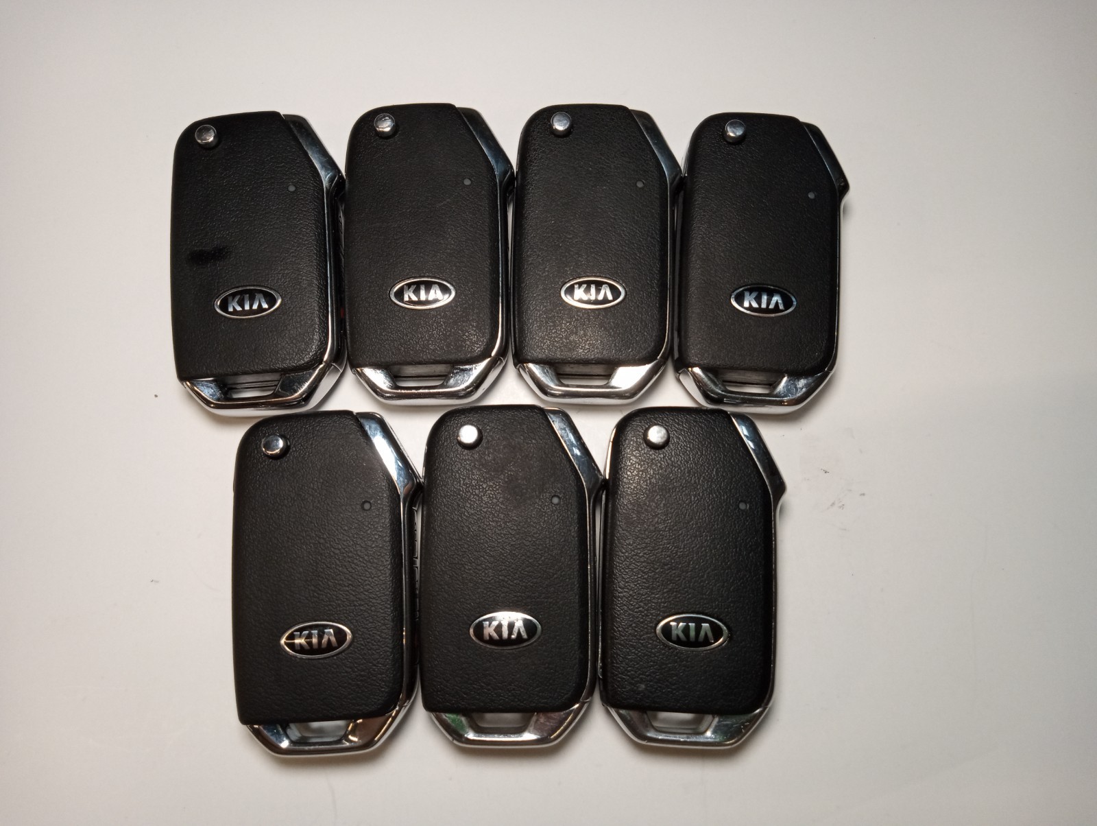 LOT OF 7 OEM KIA FLIP KEY FOB REMOTES TQ8-RKE-4F42 4 BUTTONS