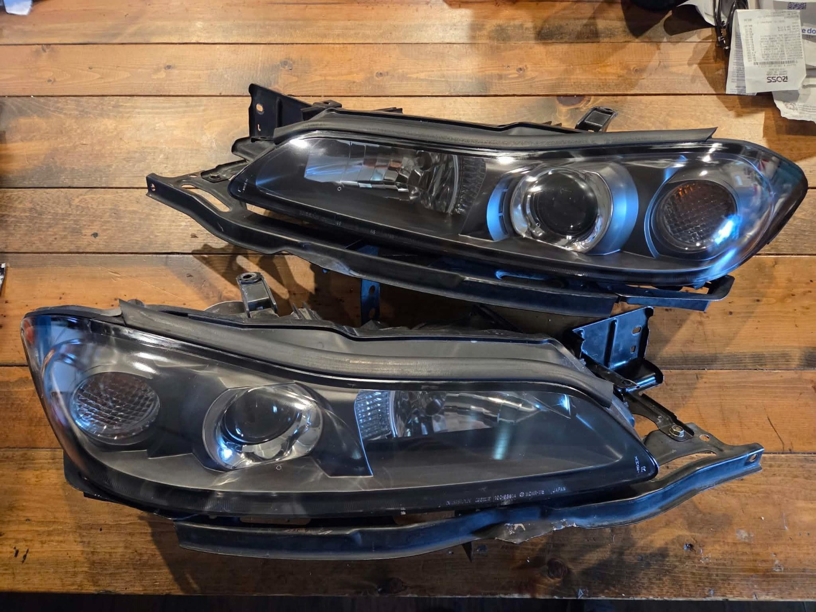 Genuine Nissan Silvia S15 Halogen Headlight Set (L&R) 26010-85F27 / 26060-85F27 Genuine Nissan Silvia S15 Halogen Headlight Set (L&R) 26010-85F27 / 26060-85F27