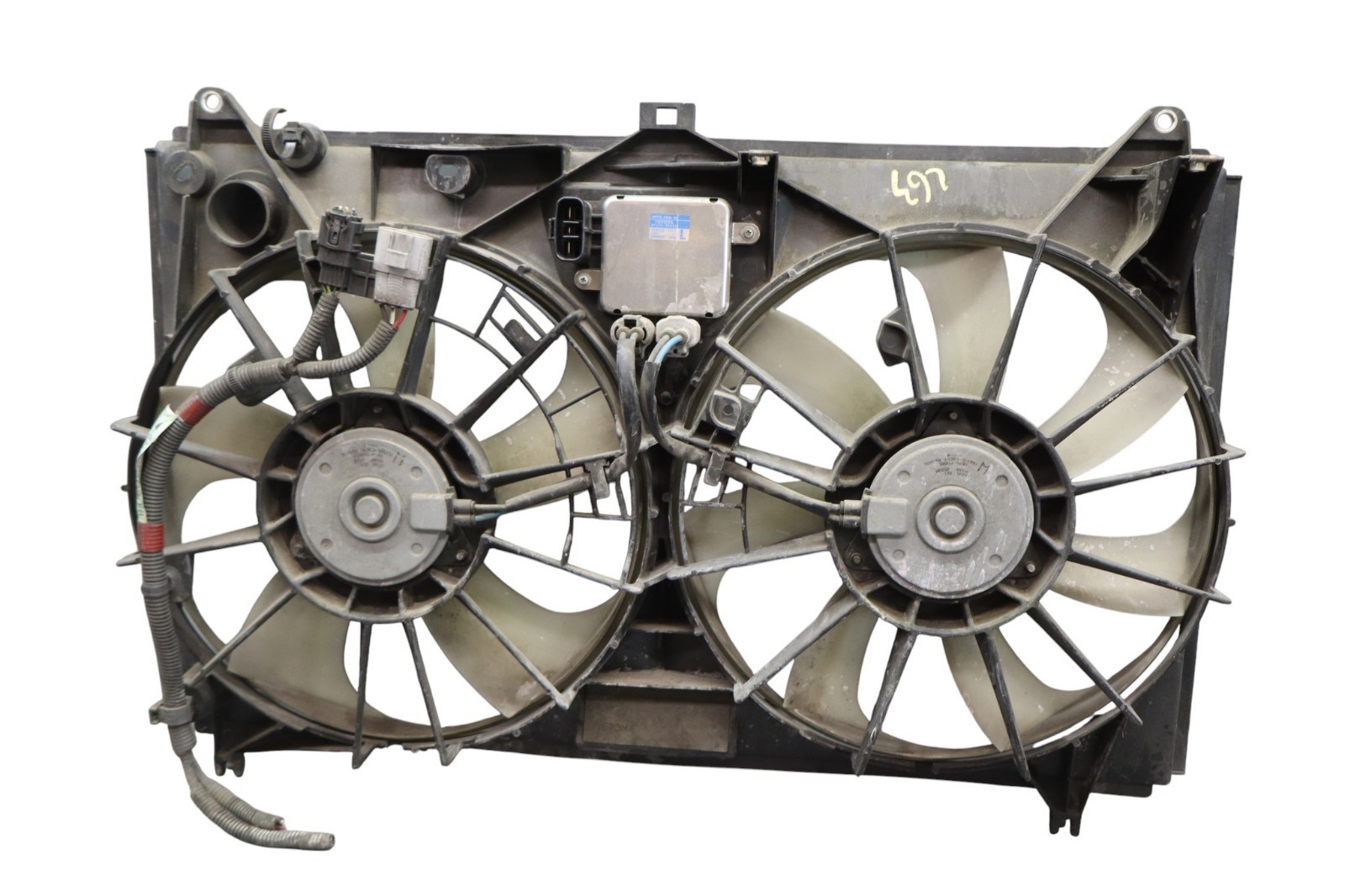 08-16 Lexus UVF46 LS600hL LS460 Engine Radiator Dual Cooling Fan Assembly Oem