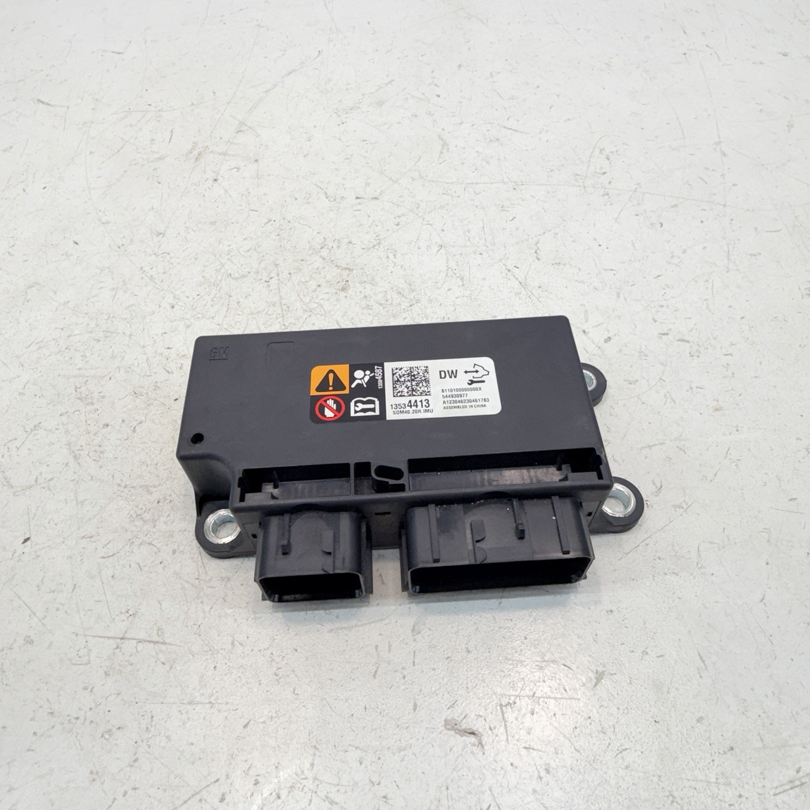 21-25 CHEVROLET TRAILBLAZER RESTRAINT COMPUTER MODULE SRS (HAS CRASH DATA) OEM