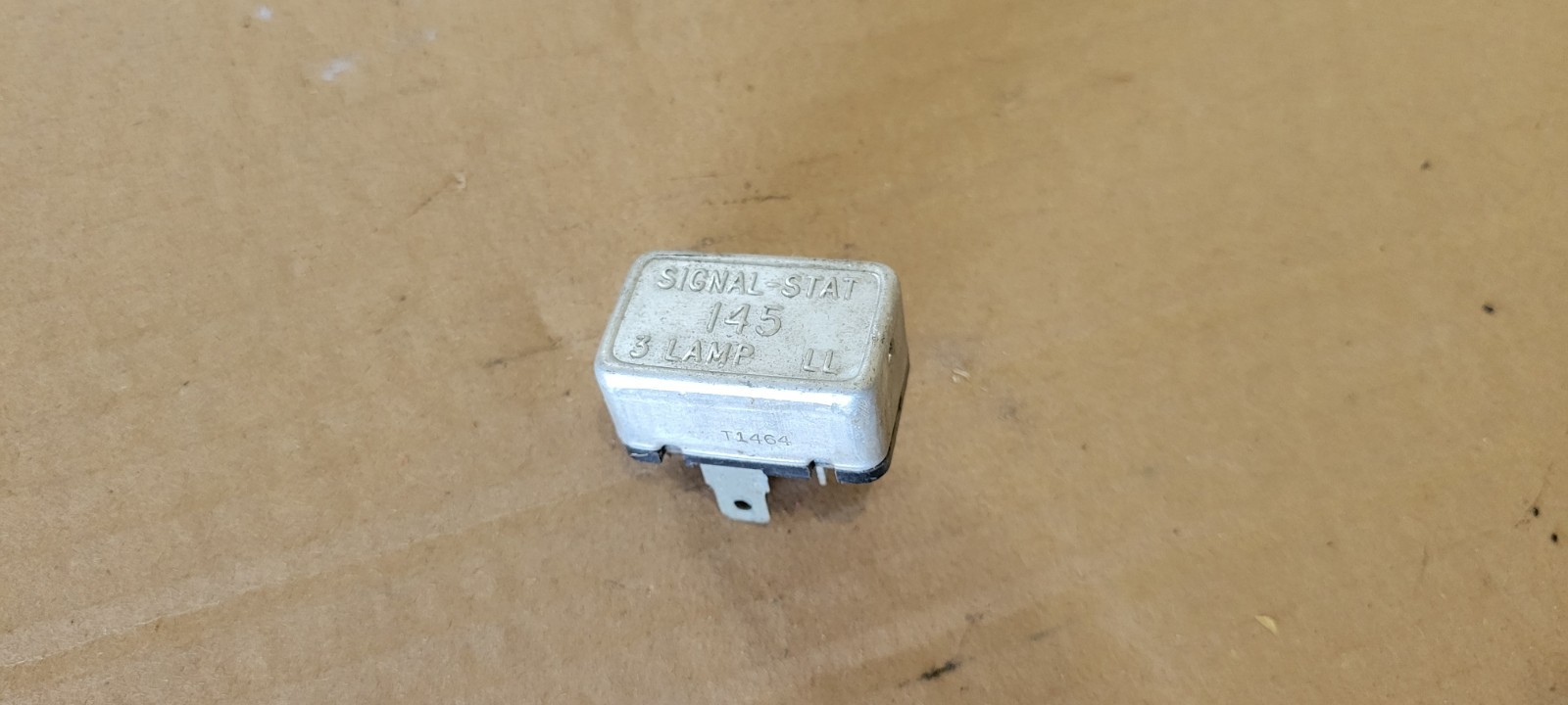 1964-68 NOS Chevy Corvette 145 SIGNAL STAT FLASHER 3 Lamp GM 1964-68 NOS Chevy Corvette 145 SIGNAL STAT FLASHER 3 Lamp GM