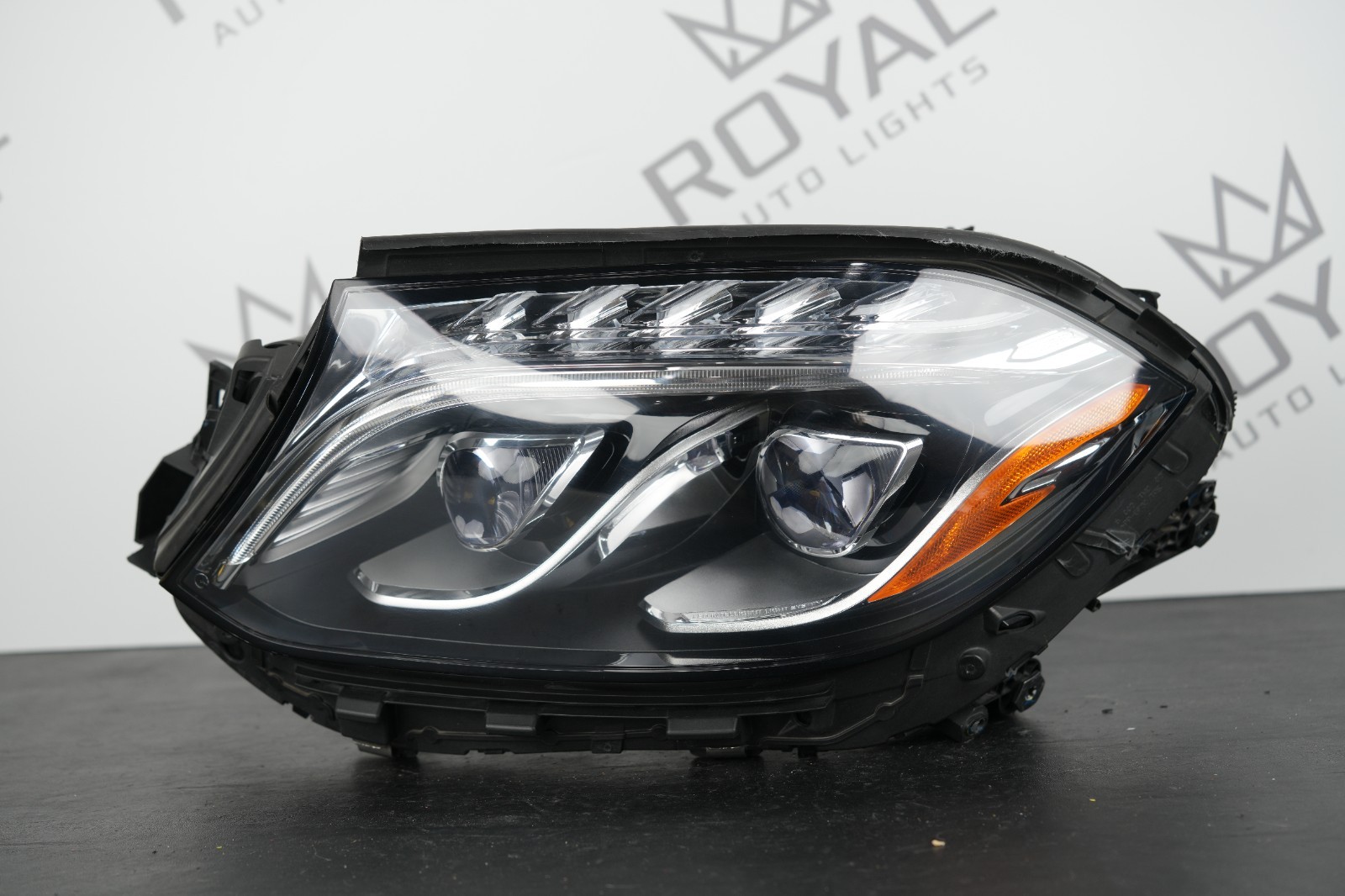 2017-2019 Mercedes Benz GLS450 Chrome LED Headlight LH Drivers Side OEM B 2017-2019 Mercedes Benz GLS450 Chrome LED Headlight LH Drivers Side OEM B