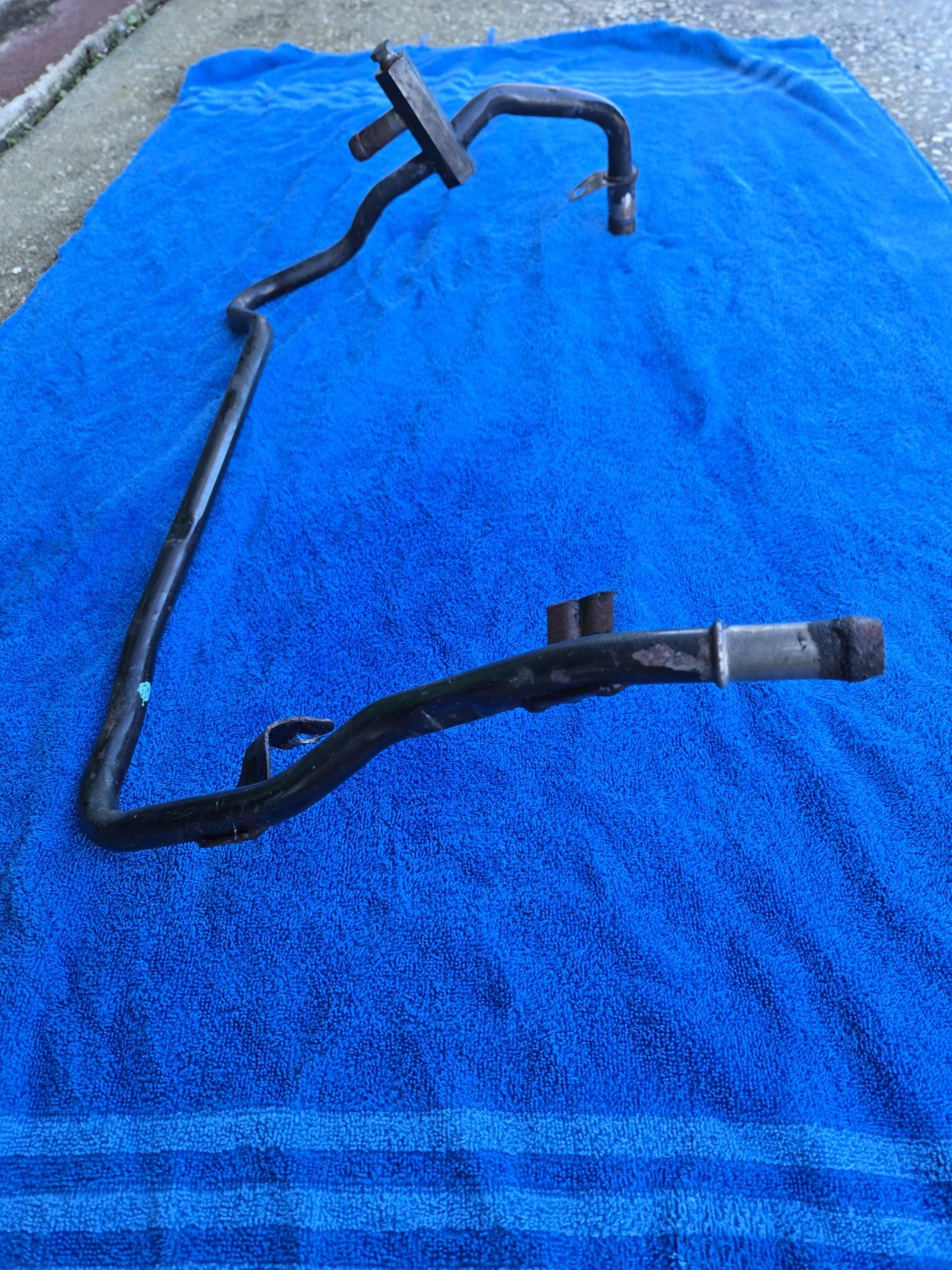01-04 Mustang V6 3.8/3.9l Engine Coolant Heater Pipe Hose Tube Assembly 01-04 Mustang V6 3.8/3.9l Engine Coolant Heater Pipe Hose Tube Assembly