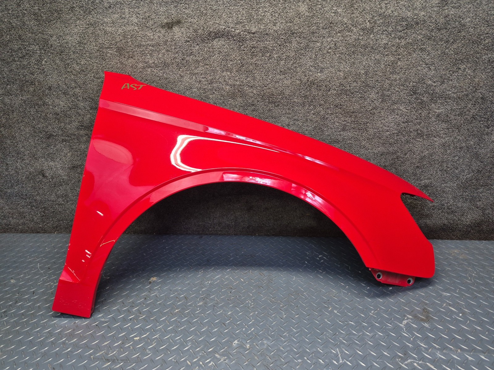 15-20 AUDI S3 8VS SEDAN FRONT RIGHT FENDER SHELL COVER PANEL MISANO RED OEM