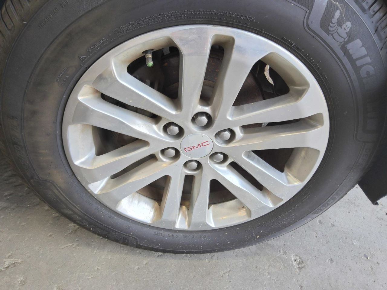 Wheel 18x8-1/2 6 Split Spoke Opt RT5 Fits 15-20 CANYON 821048