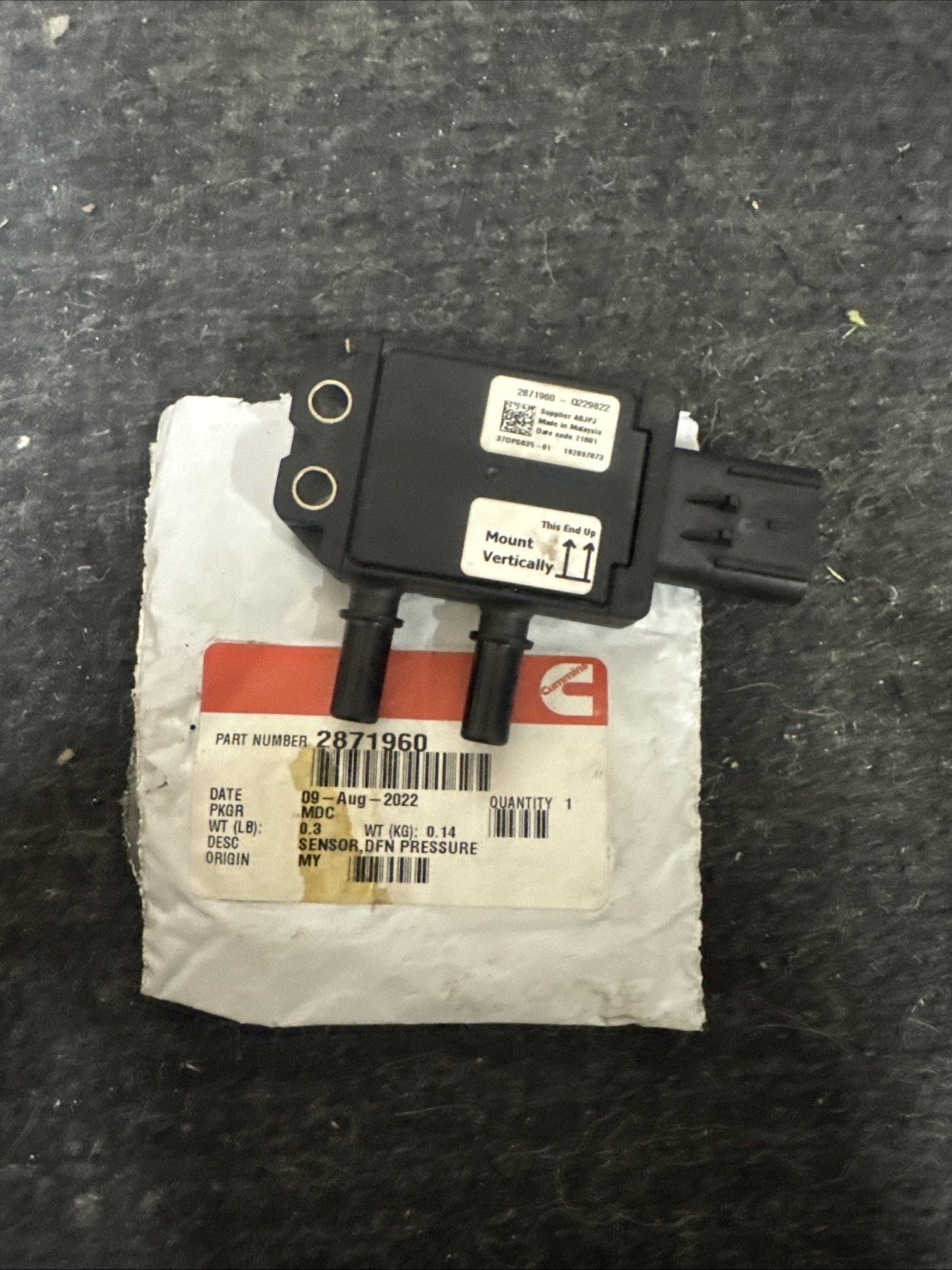 Cummins OEM Differential Pressure Sensor 2871960. Genuine Cummins Parts. Cummins OEM Differential Pressure Sensor 2871960. Genuine Cummins Parts.