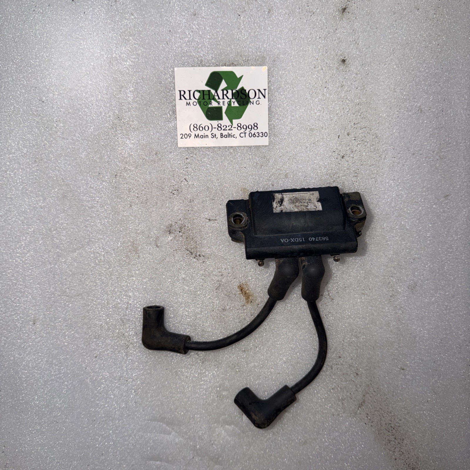 ‘99 Johnson 50 J50PLEEA OEM Ignition Coil Assembly 0583740 