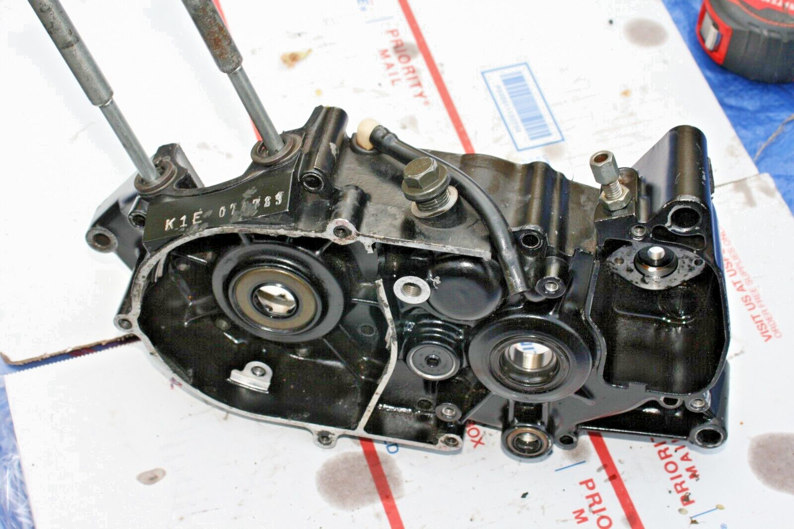 1974-79 KAWASAKI KD125 KE125 KS1 OEM ENGINE CASE W/VIN #K1E-074783 (SEE BELOW) 1974-79 KAWASAKI KD125 KE125 KS1 OEM ENGINE CASE W/VIN #K1E-074783 (SEE BELOW)