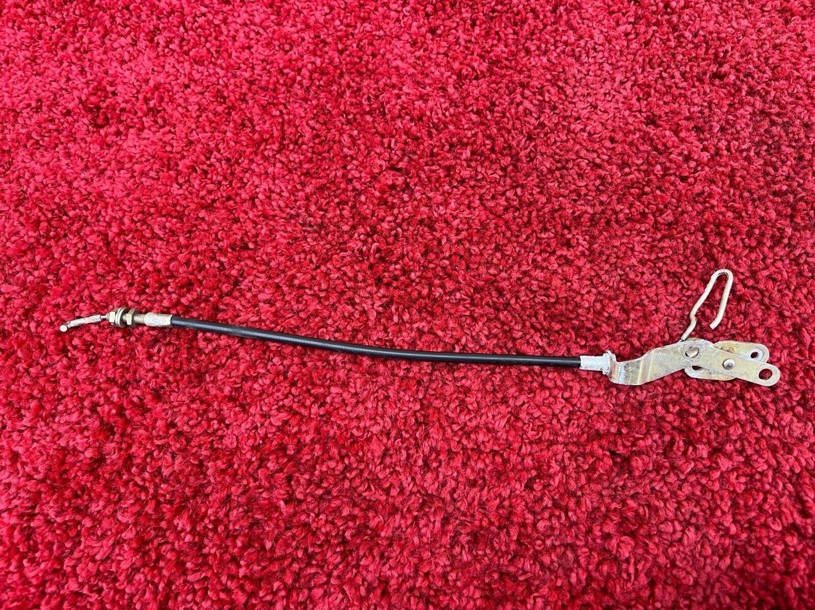 86-90 PORSCHE 924 944 S FRONT RIGHT PASSENGER DOOR LOCK LATCH ACTUATOR MOTOR OEM 86-90 PORSCHE 924 944 S FRONT RIGHT PASSENGER DOOR LOCK LATCH ACTUATOR MOTOR OEM