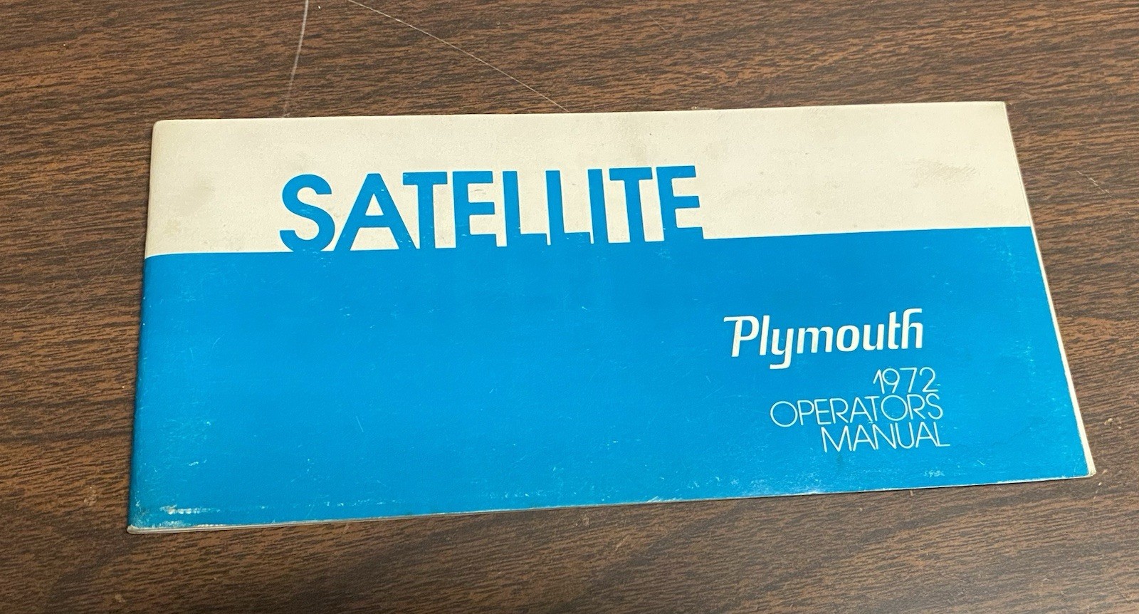 NOS 1972 Plymouth Owners Manual Satellite Sebring Plus Road Runner GTX Glovebox NOS 1972 Plymouth Owners Manual Satellite Sebring Plus Road Runner GTX Glovebox