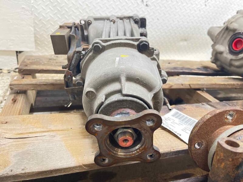 2008-2013 Nissan Rogue Rear Axle Differential Carrier AWD 5.173 Ratio OEM