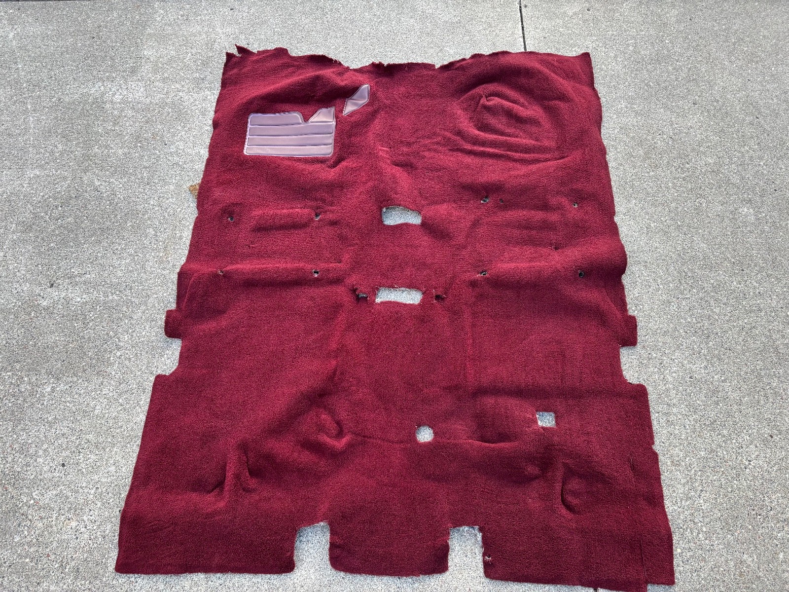 OEM 88-98 Chevy Silverado GMC Sierra Extended Cab Carpet Red 1500 2500 3500 OEM 88-98 Chevy Silverado GMC Sierra Extended Cab Carpet Red 1500 2500 3500