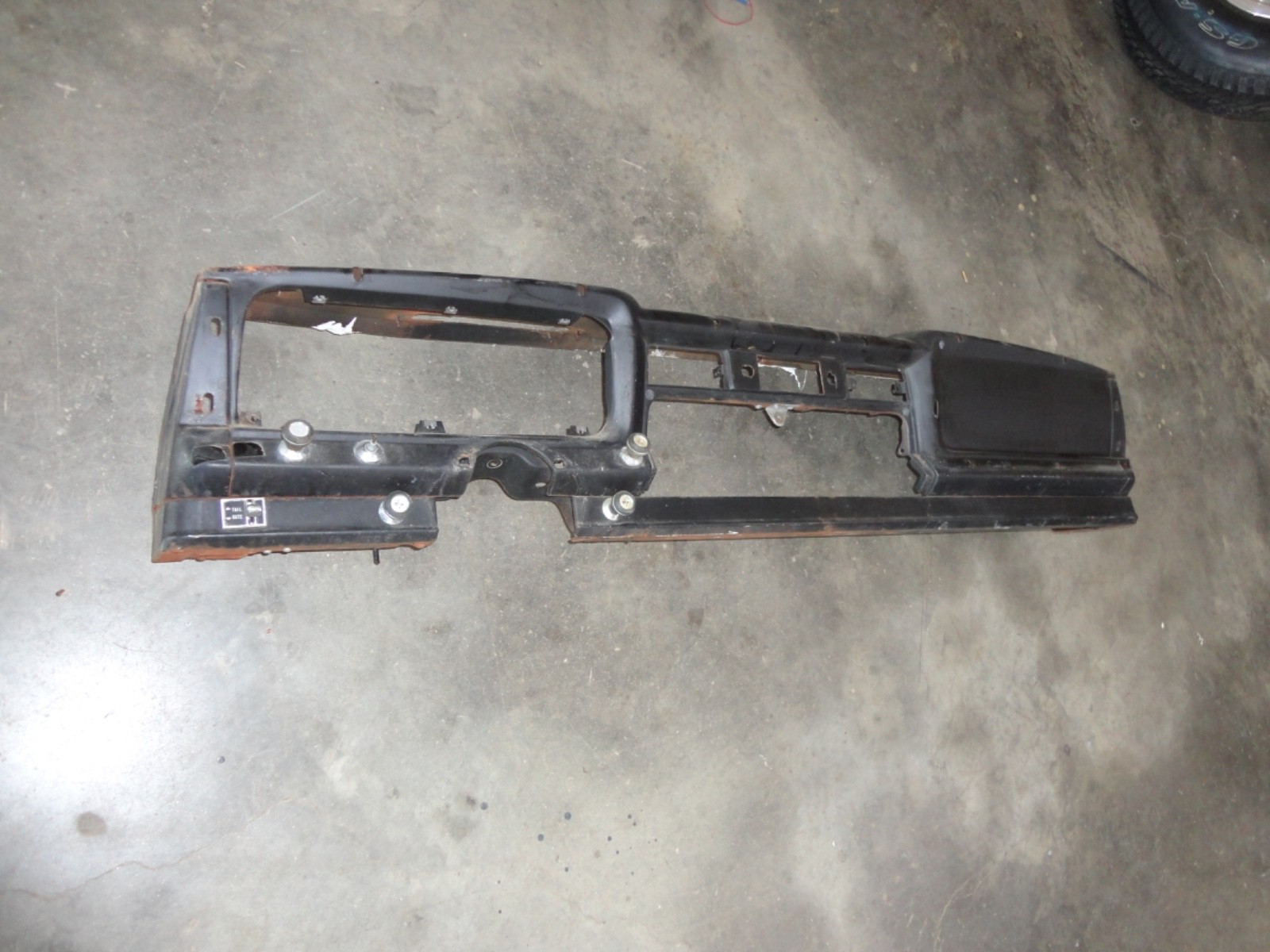 73-74-75-76 JEEP WAGONEER / J10 PICKUP DASH FRAME (METAL STRUCTURE) 73-74-75-76 JEEP WAGONEER / J10 PICKUP DASH FRAME (METAL STRUCTURE)