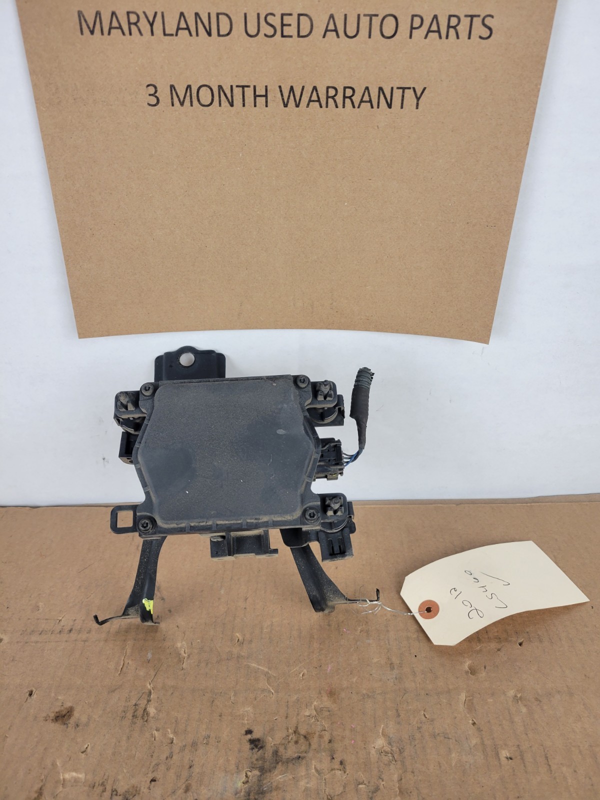2009-2012 Lexus LS460 Genuine Cruise Control Radar Distance Sensor + Connector 2009-2012 Lexus LS460 Genuine Cruise Control Radar Distance Sensor + Connector