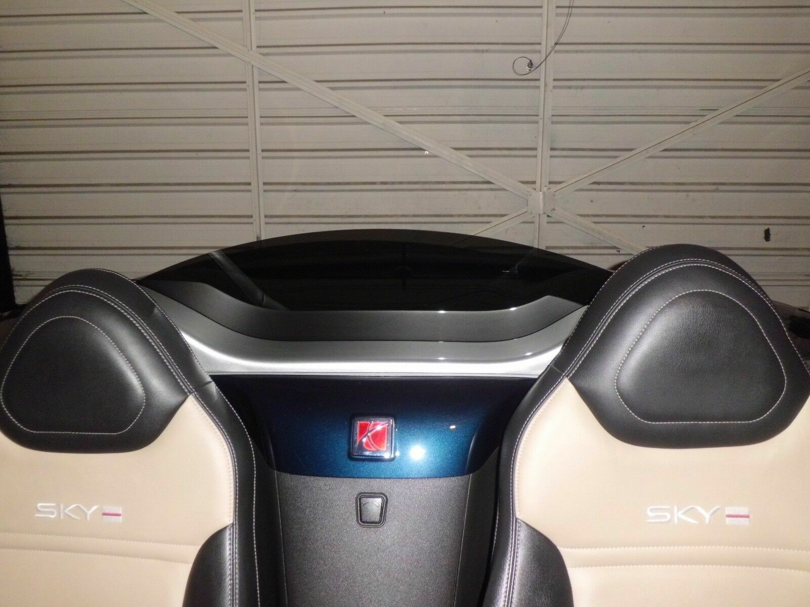Tinted Wind Deflector WindScreen Screen Restrict Air Fits Sky & Pontiac Solstice Tinted Wind Deflector WindScreen Screen Restrict Air Fits Sky & Pontiac Solstice