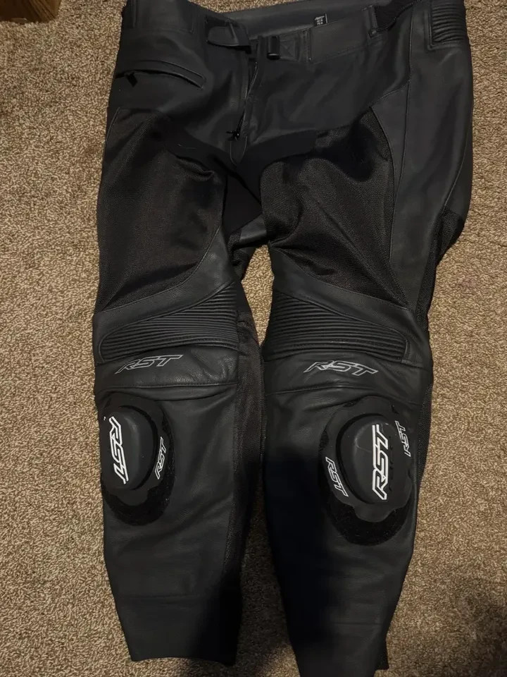 RST S1 Leather/Mesh pants size XXL/38