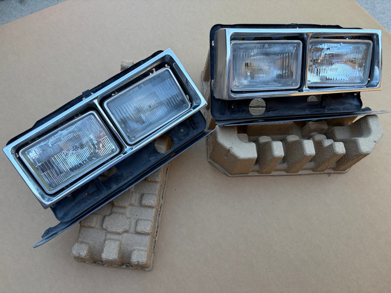 85-89 Volvo 740 760 Quad North American Headlights